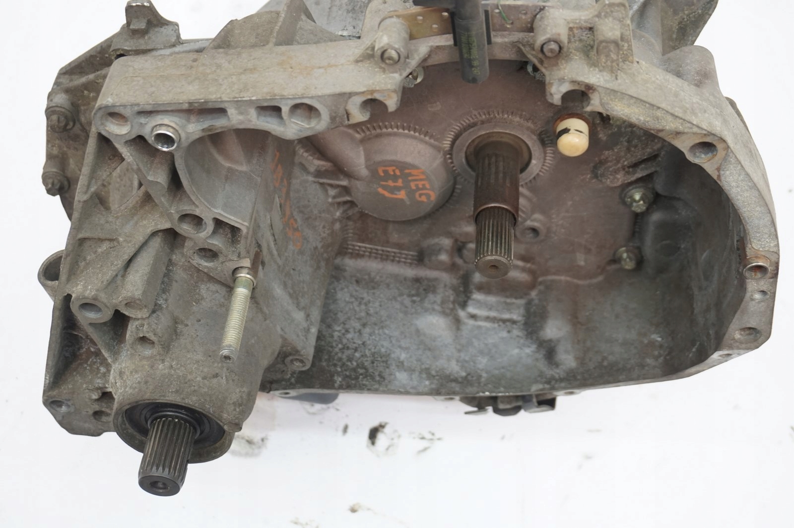 Getriebe JB3950 Renault Megane 1,4 8v