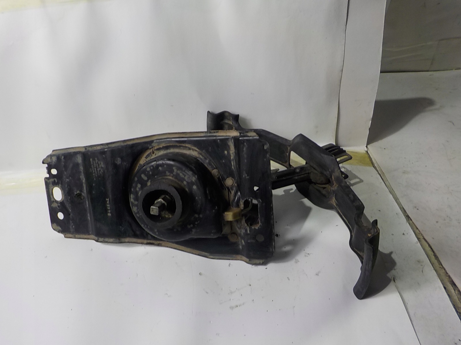 CHRYSLER VOYAGER IV WINDA Roues de la roue de secours 4535973