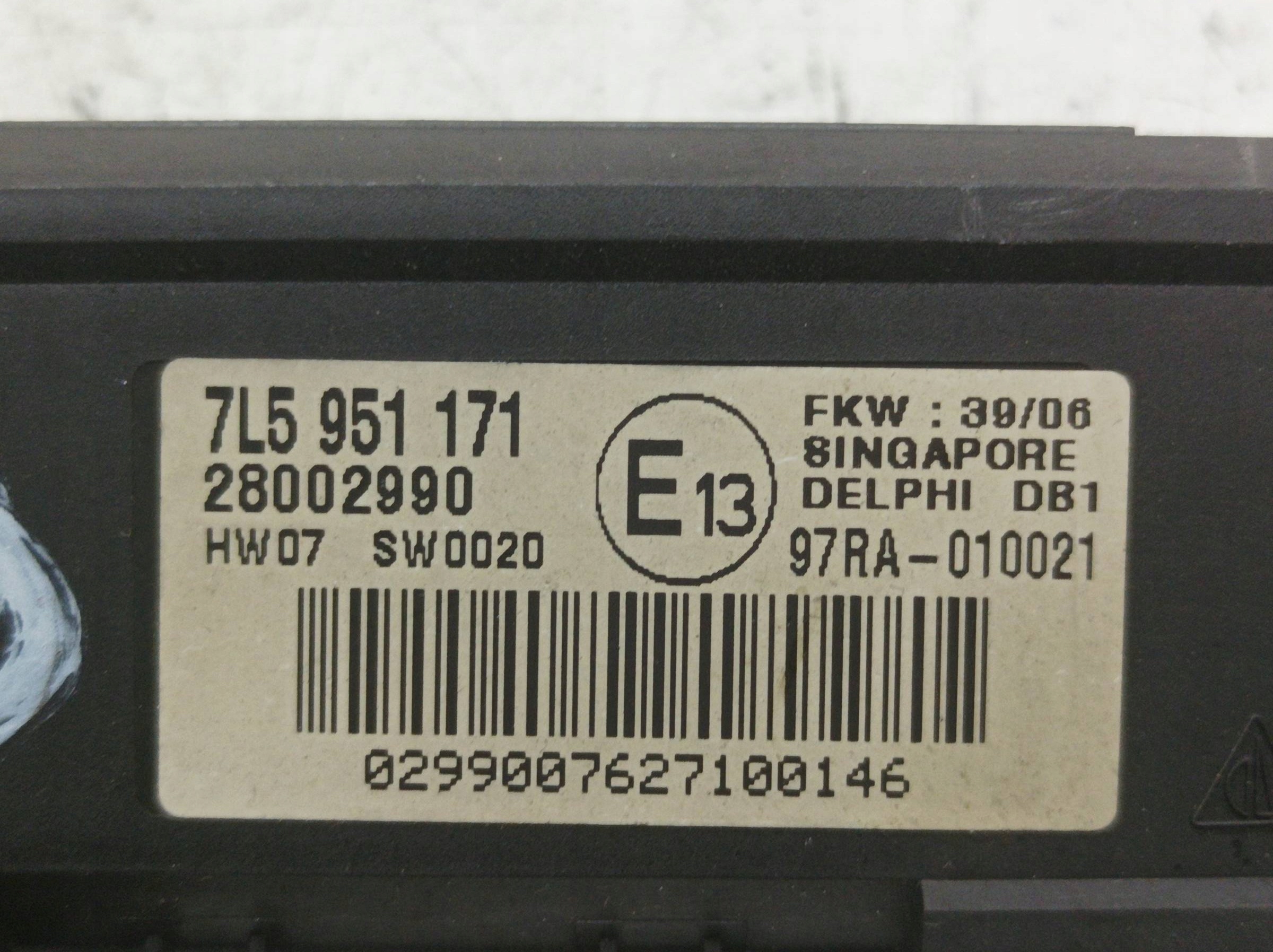 modulo DETEKTORC ALARMU CAYENNE 7L5951171 Porsche Cayenne e (2002 – 2010)