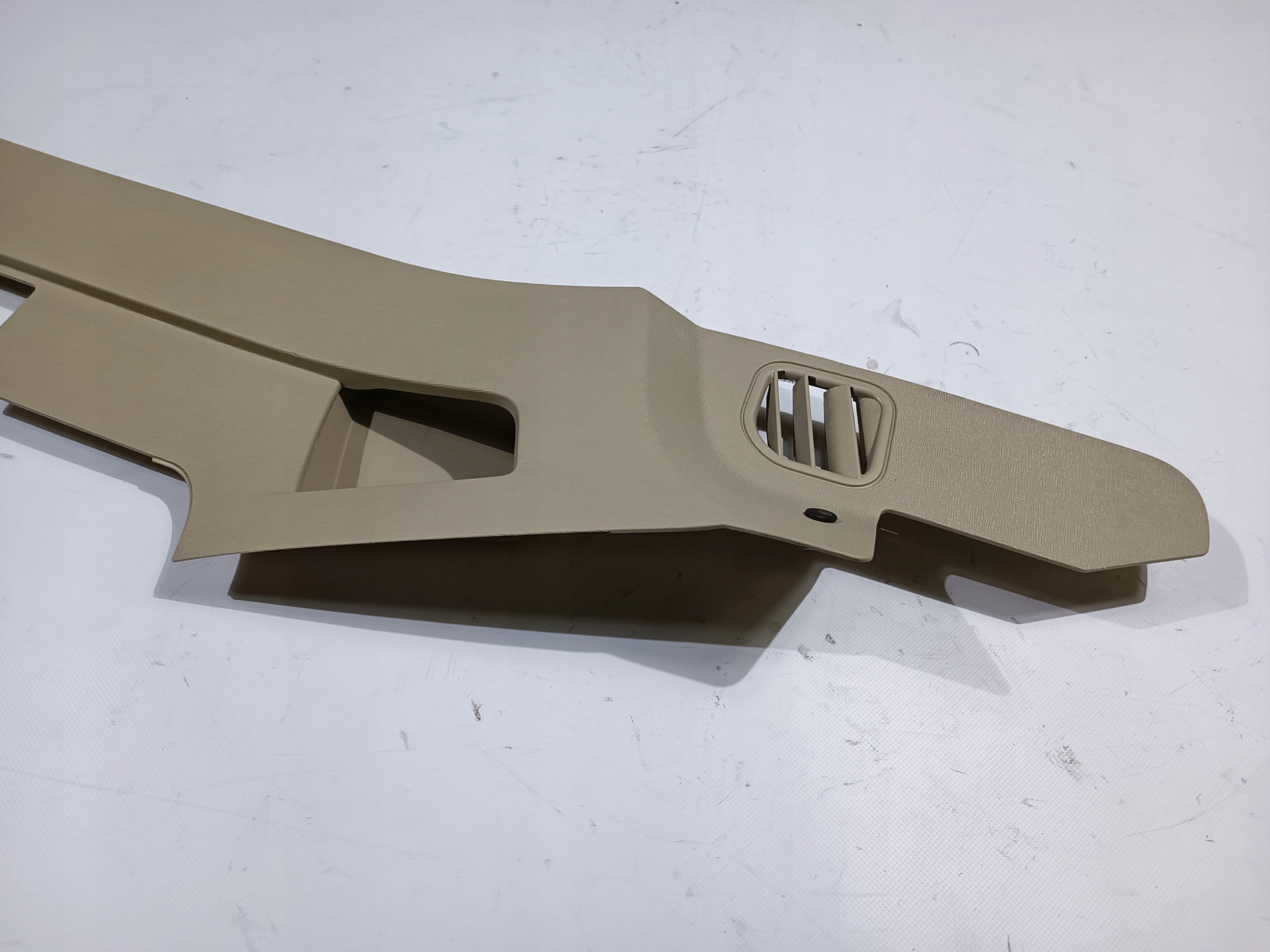 cover left tunelu srodkowego Ford Flex 2011