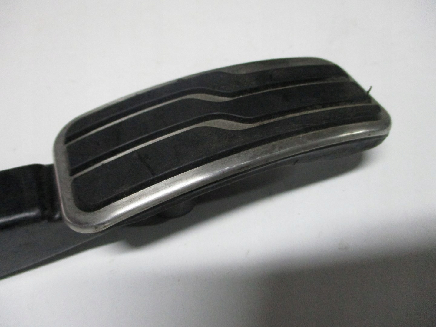 accelerator pedal FORD EDGE E1GC-9F836-LB