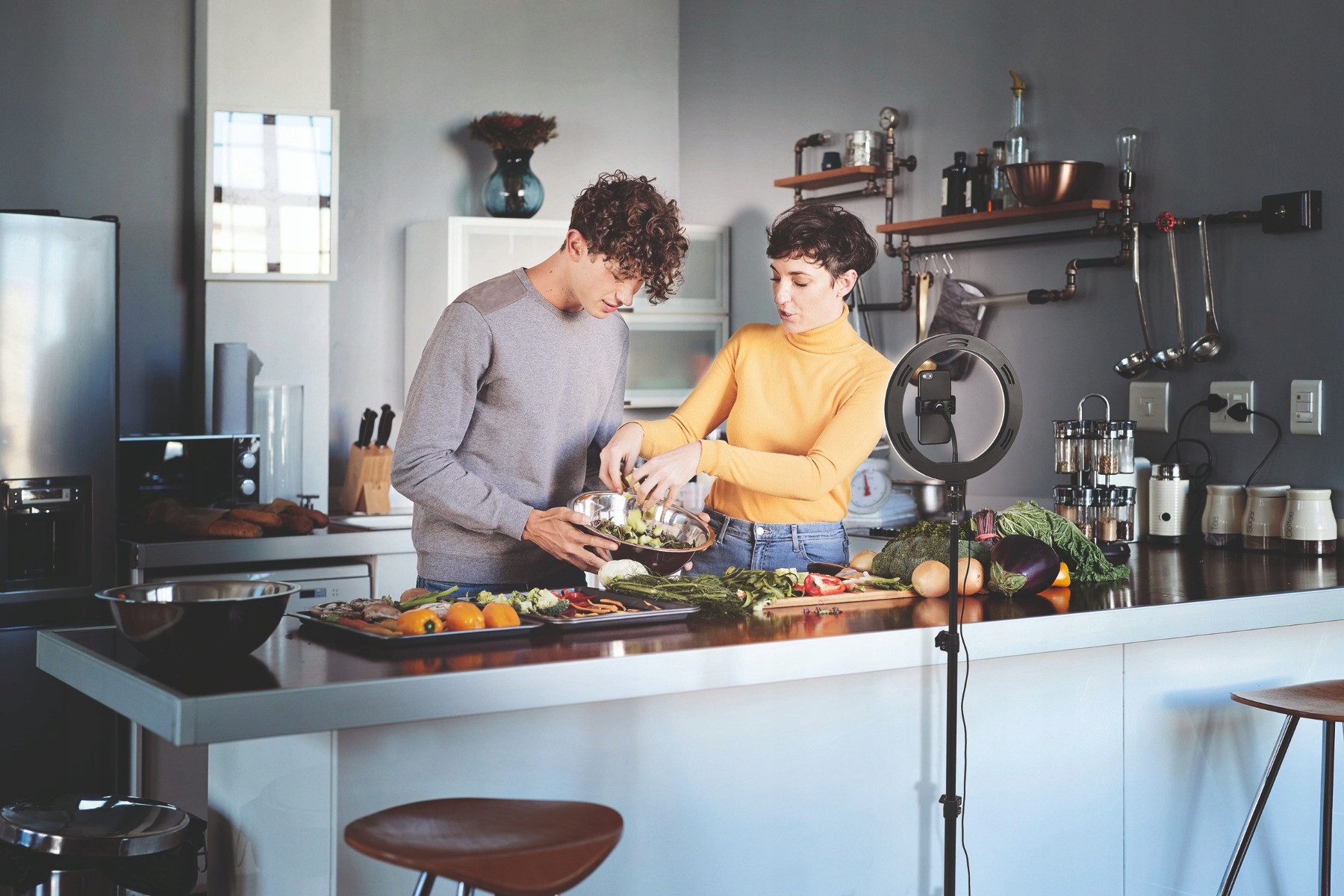 Lampa Pierścieniowa LED do Zdjęć STATYW LEDVANCE Kod producenta 8515