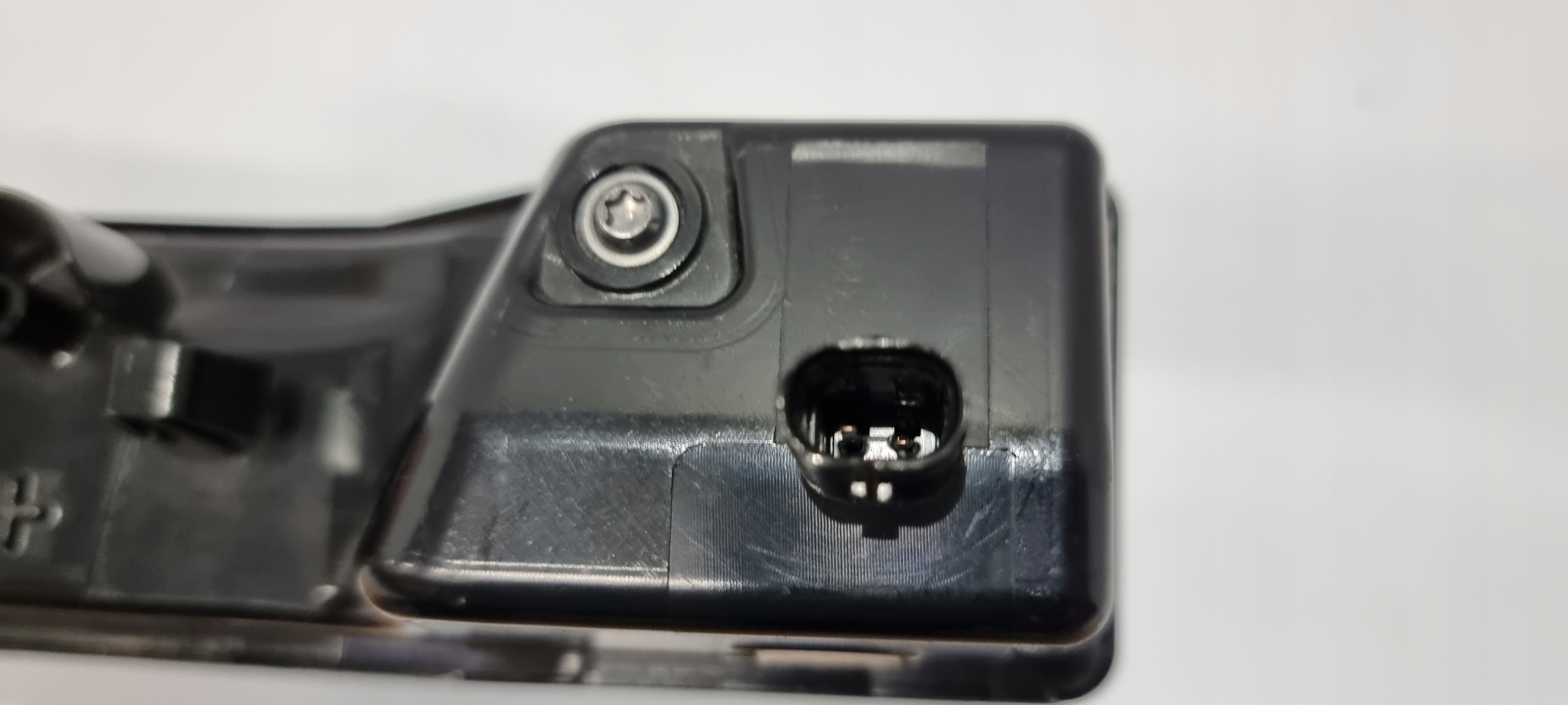 левый led в бампер vw ID4 11A 20-