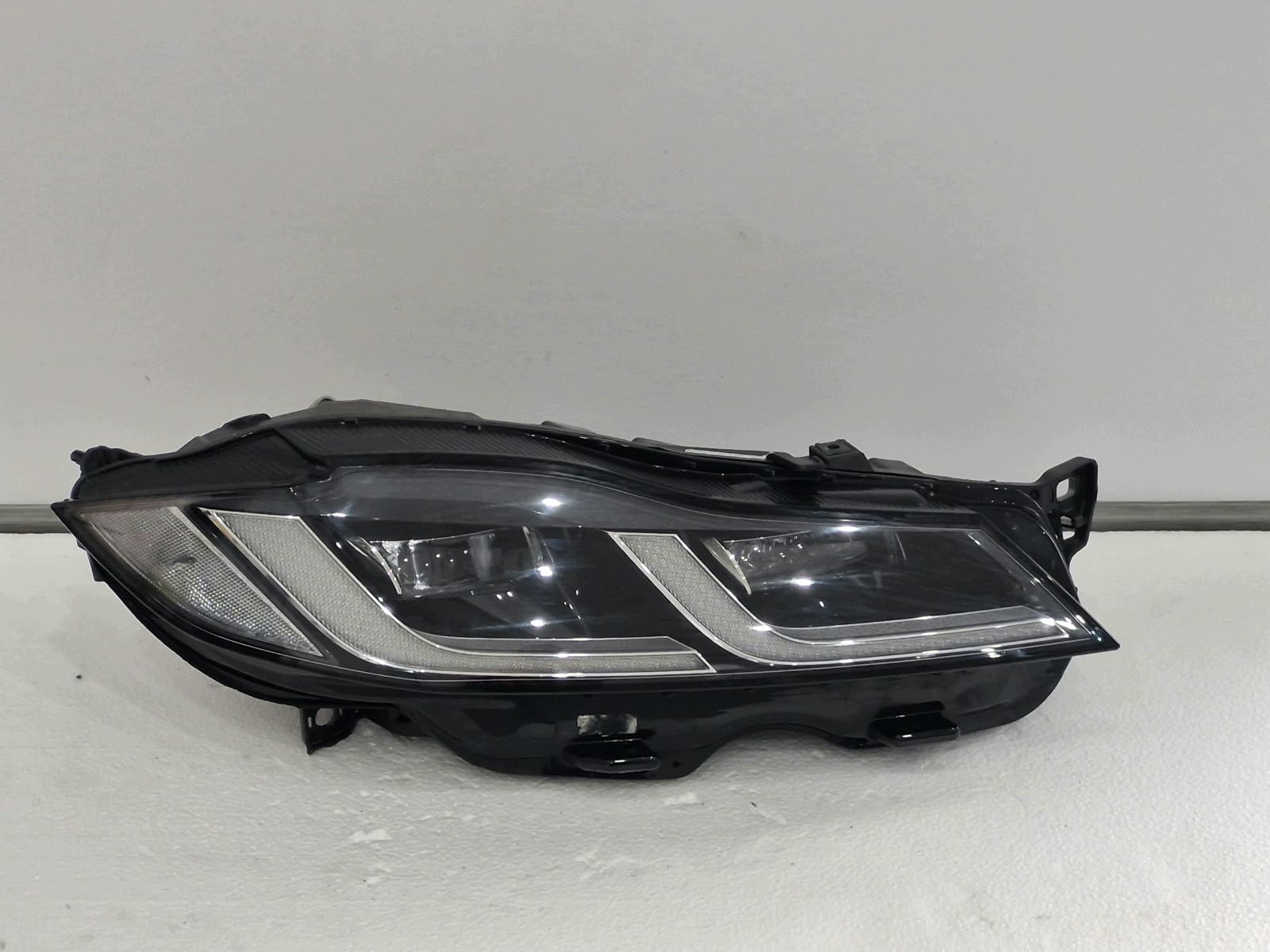 light right Jaguar XF F-Pace FULL LED complete