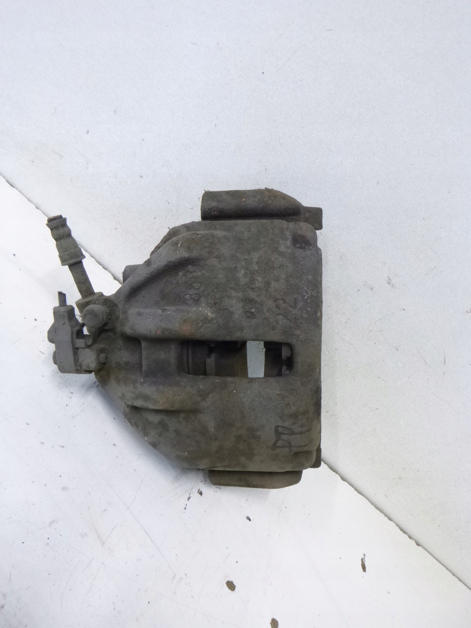 caliper brake front Mercedes Sprinter W903 2.9D