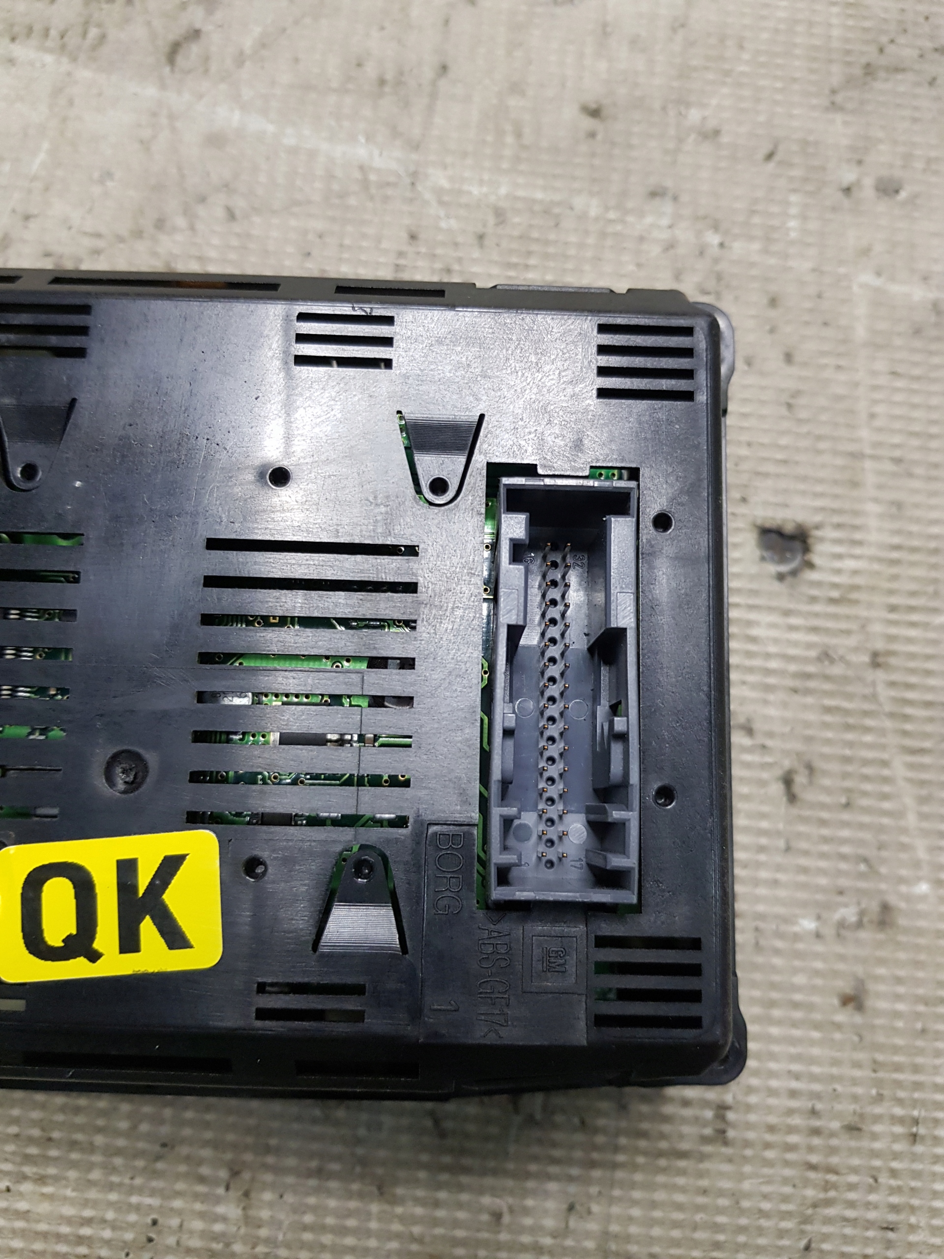 display 13208184 AU Opel Vectra C Lift