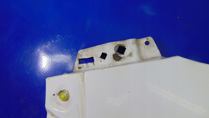 fender left front MASTER II MOVANO II 03-10 ROK