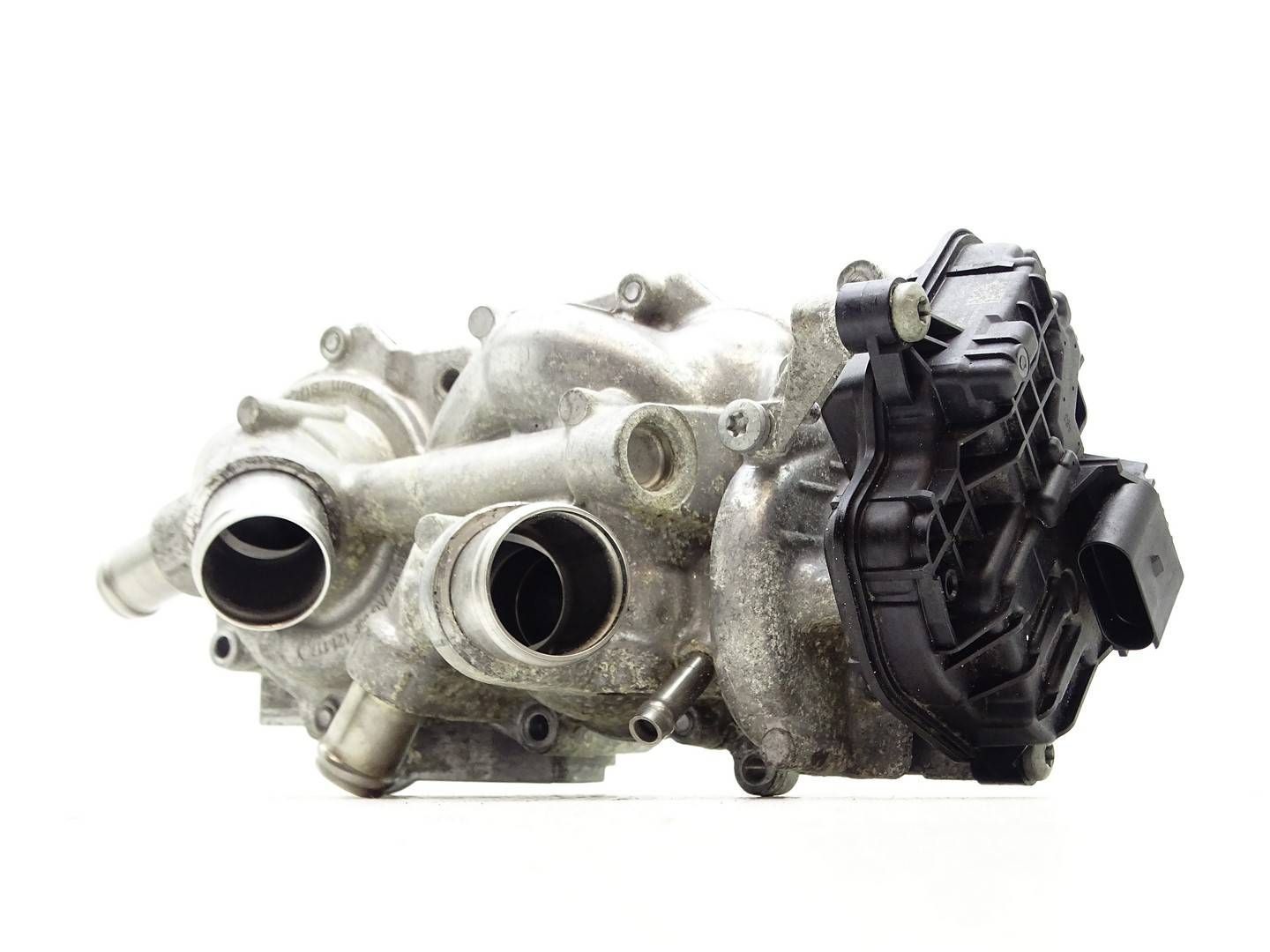 water pump regulator VW GOLF VIII A3 8Y 1.5 TSI 05E121042F