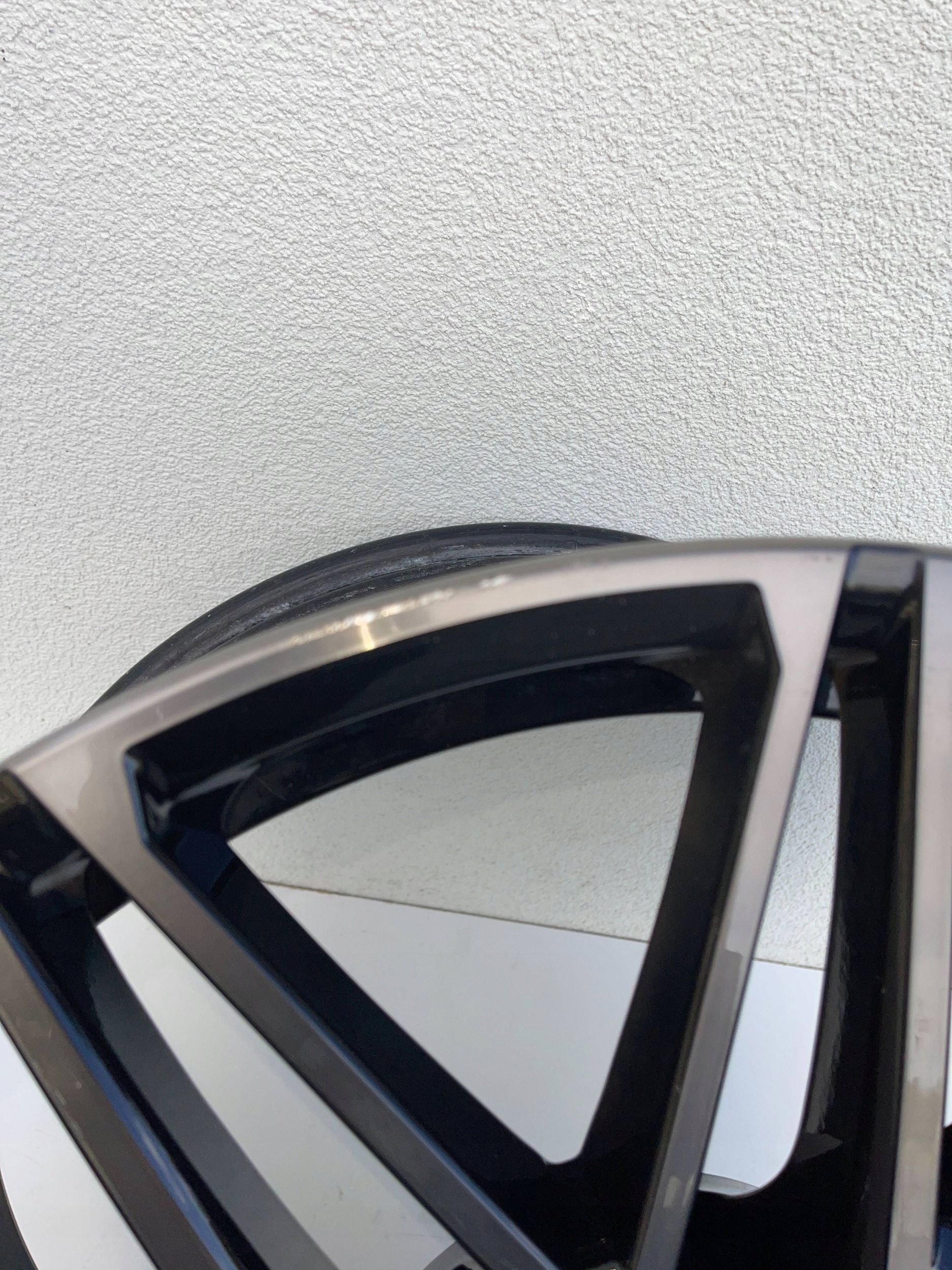 disk hliníkový BMW X5M X6M G06 11,5x22 ET43