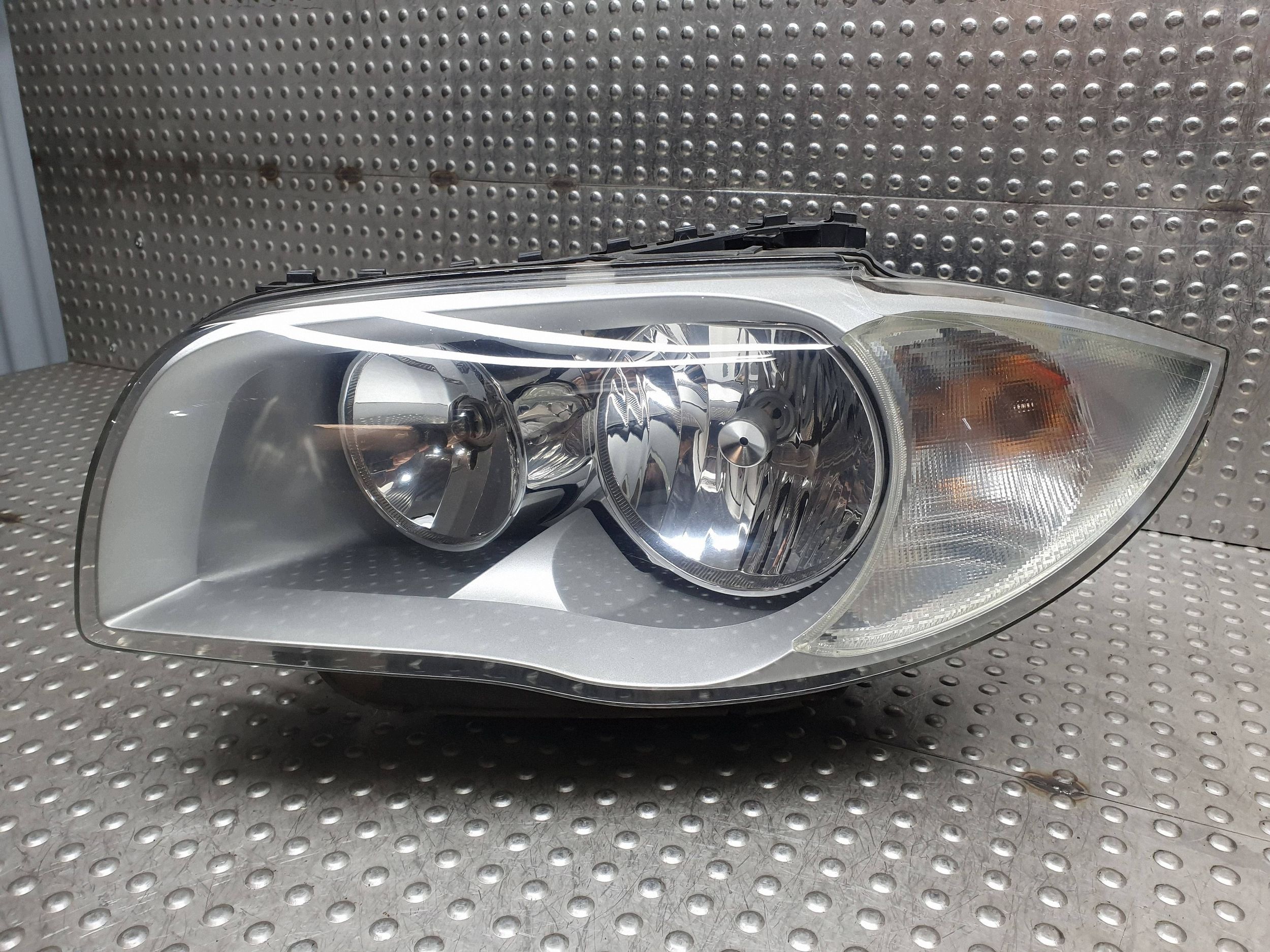light REFLEKTOR left front 6924485 BMW 1 E87 EUROPA 04