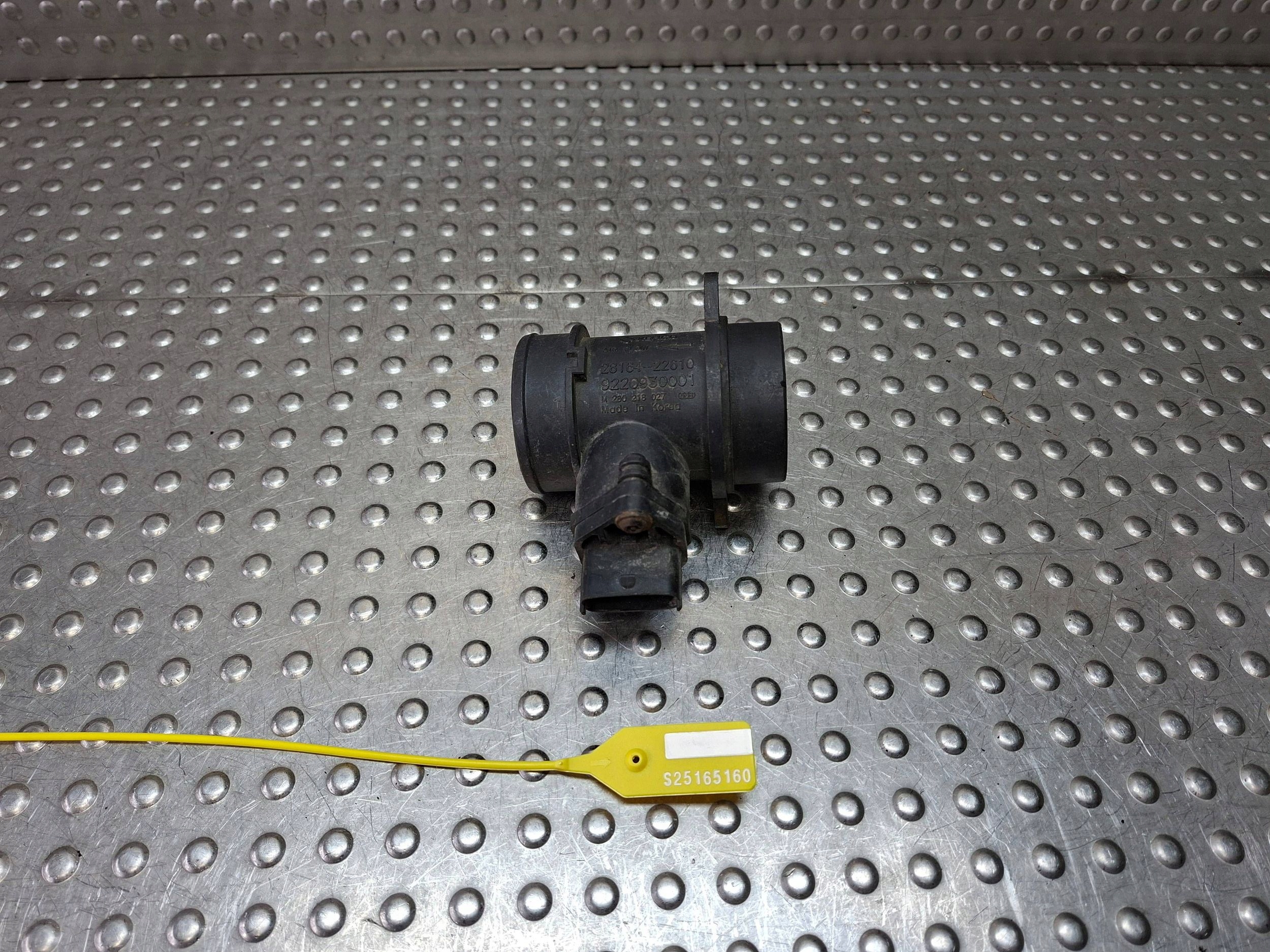 flow meter HYUNDAI ACCENT II 99- 1.3i 28164-22610