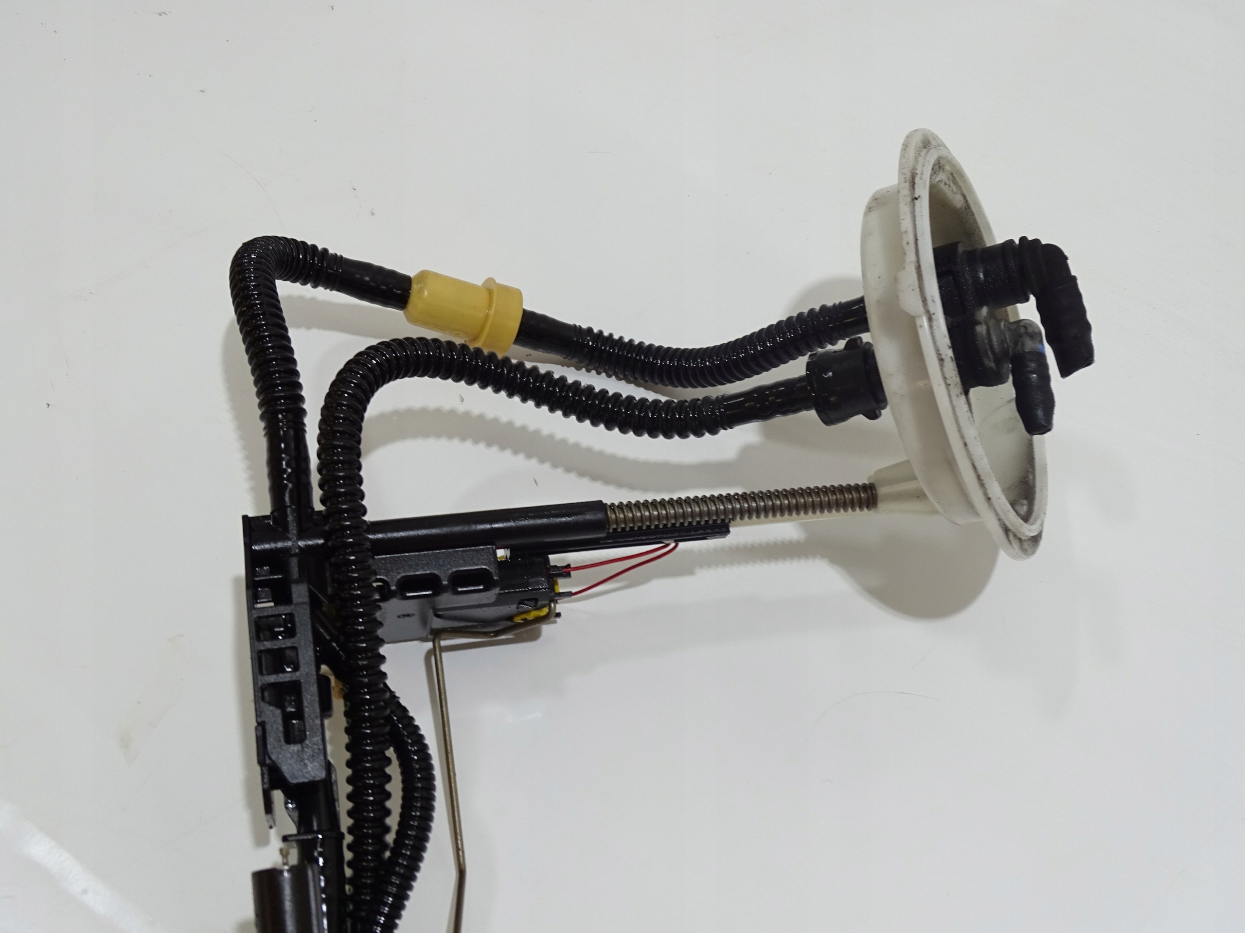 feed pump PLYWAK BMW E60 E61 256D2 6765848 (4817737)