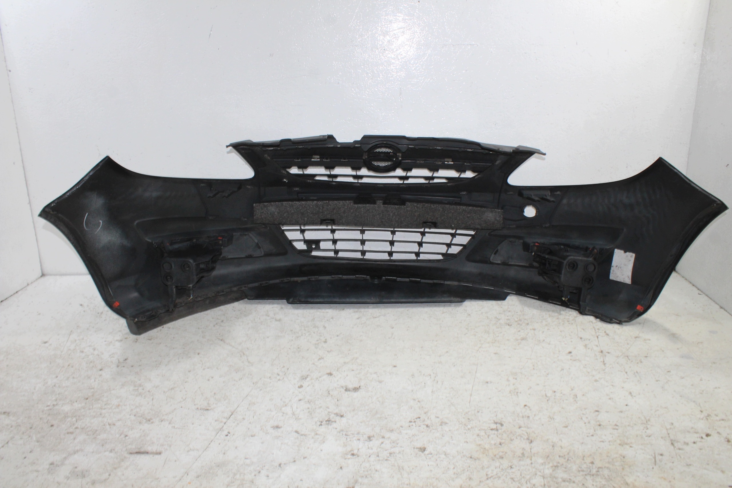 Opel Corsa D bumper front front 13211462