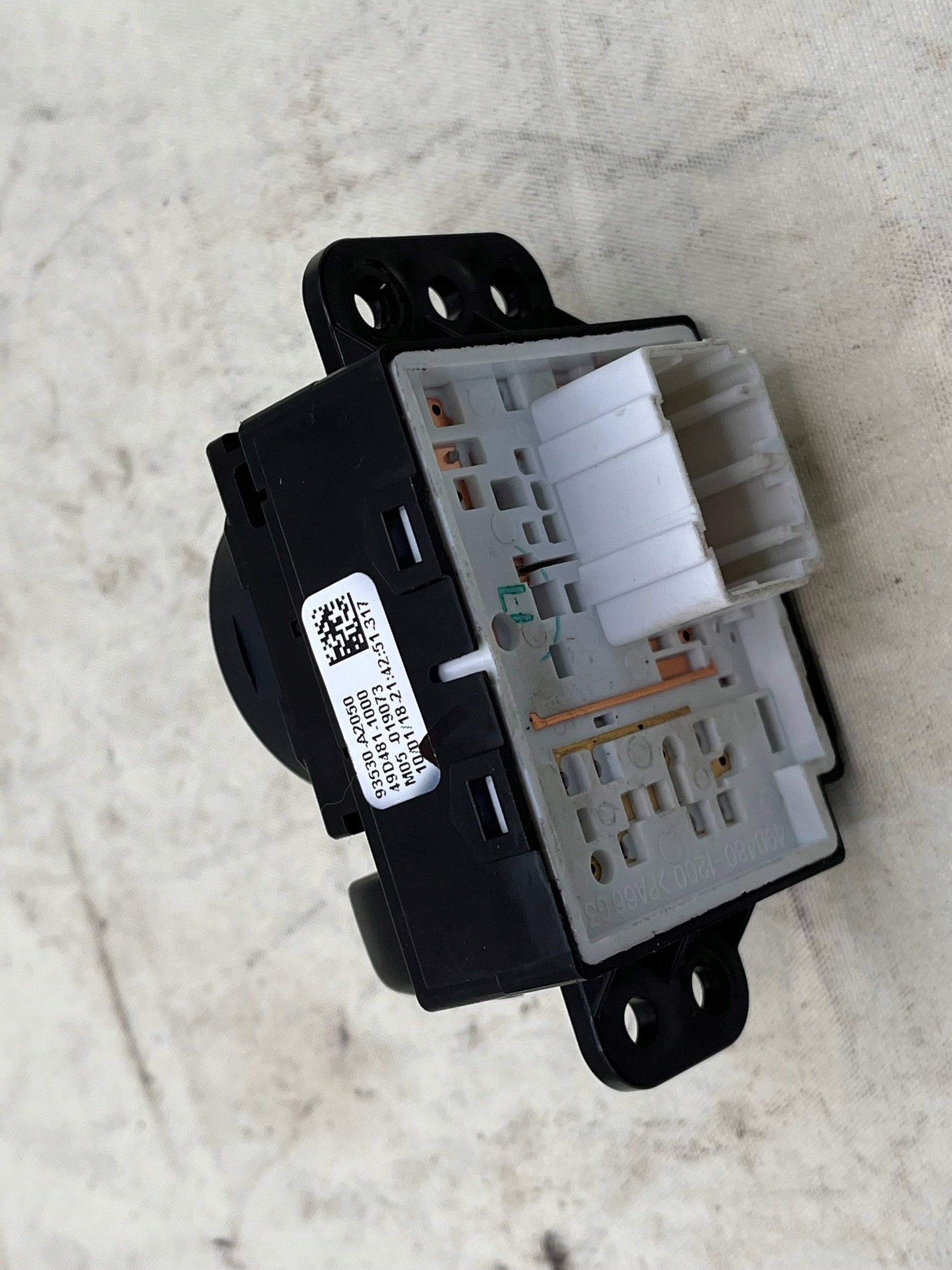 KIA CEED II 12- switch control mirrors 93530-A2050 !J