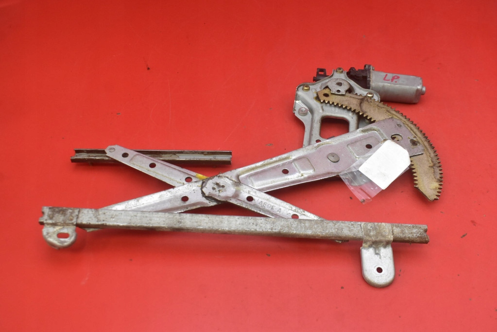 window regulator left front EU SUBARU LEGACY 3 III 98-03