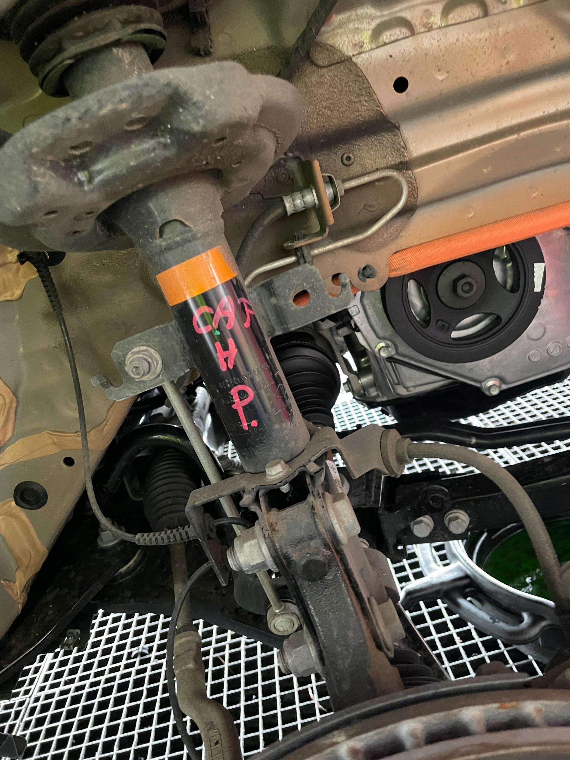 RENAULT CAPTUR II HYBRYDA DESNA IGLE AMORTIZER