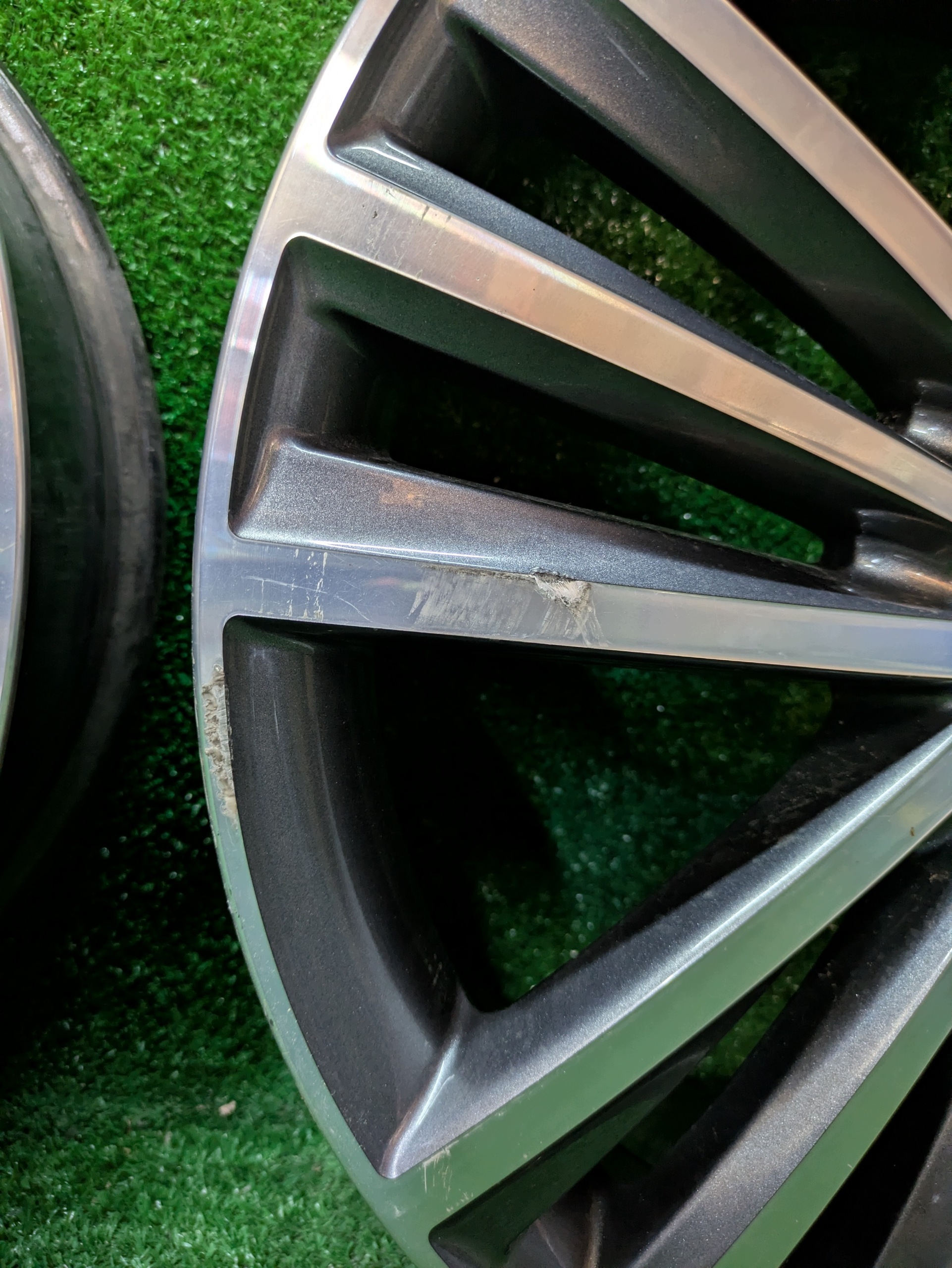 disk hliníkový disk SKODA KODIAQ 19" x 7J ET43 NR.F325