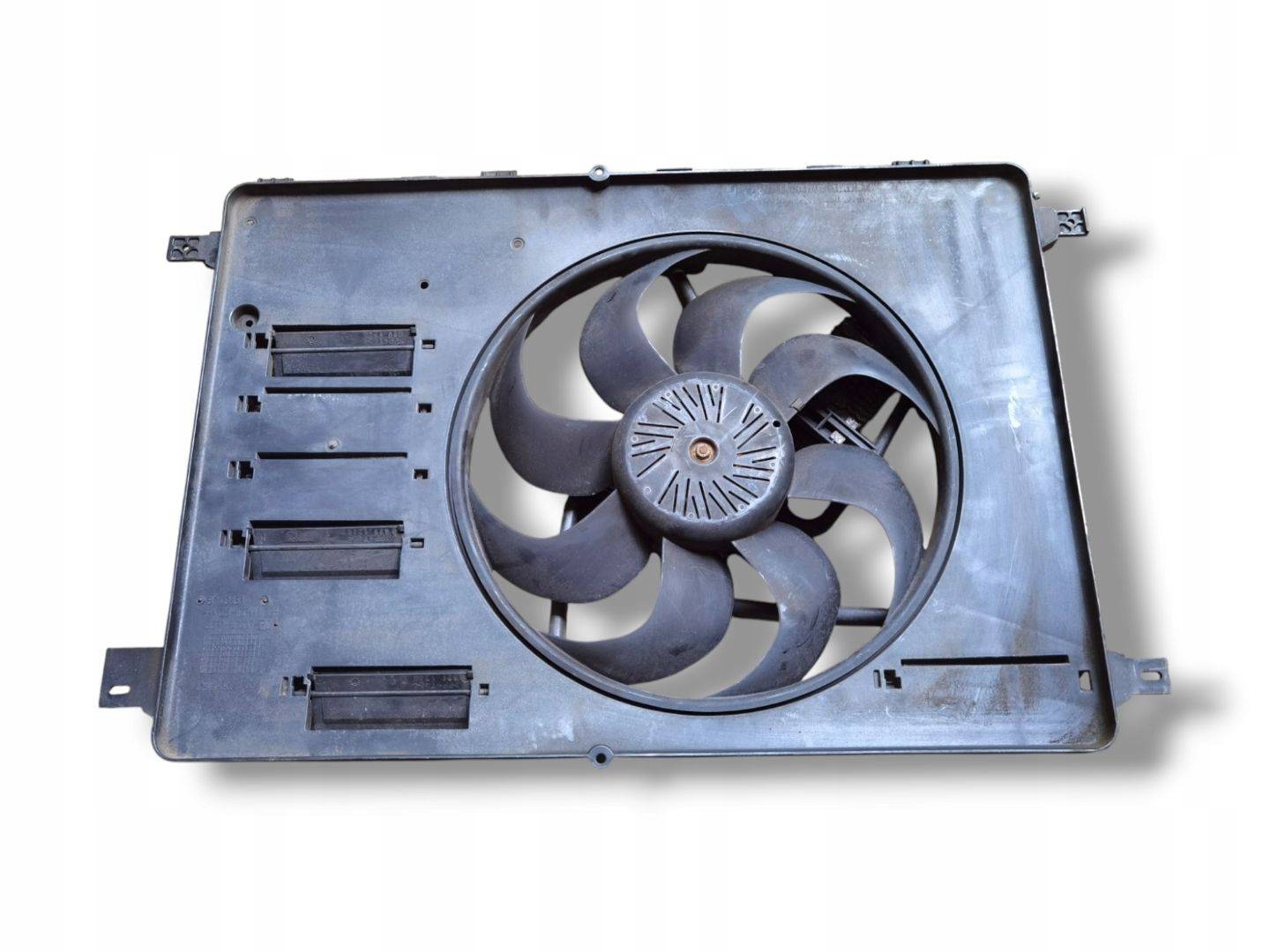 ventilátor chladiče Ford Mondeo 4 2007 6G91-8C607-PC