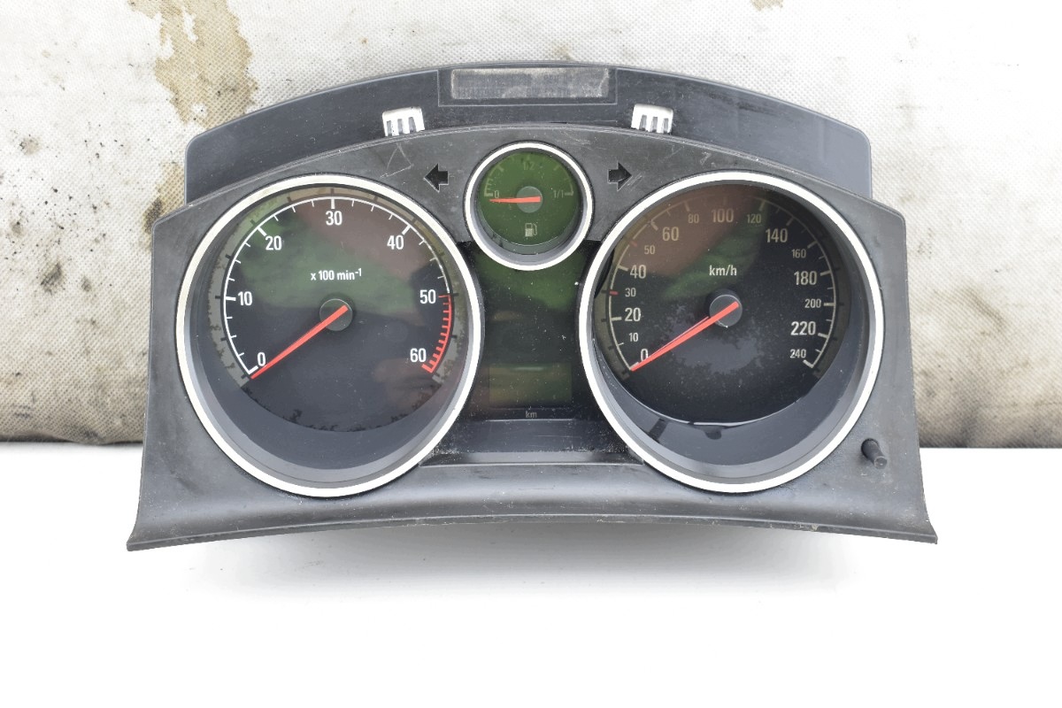 clock dials OPEL ASTRA H 1.7 CDTI 13142790