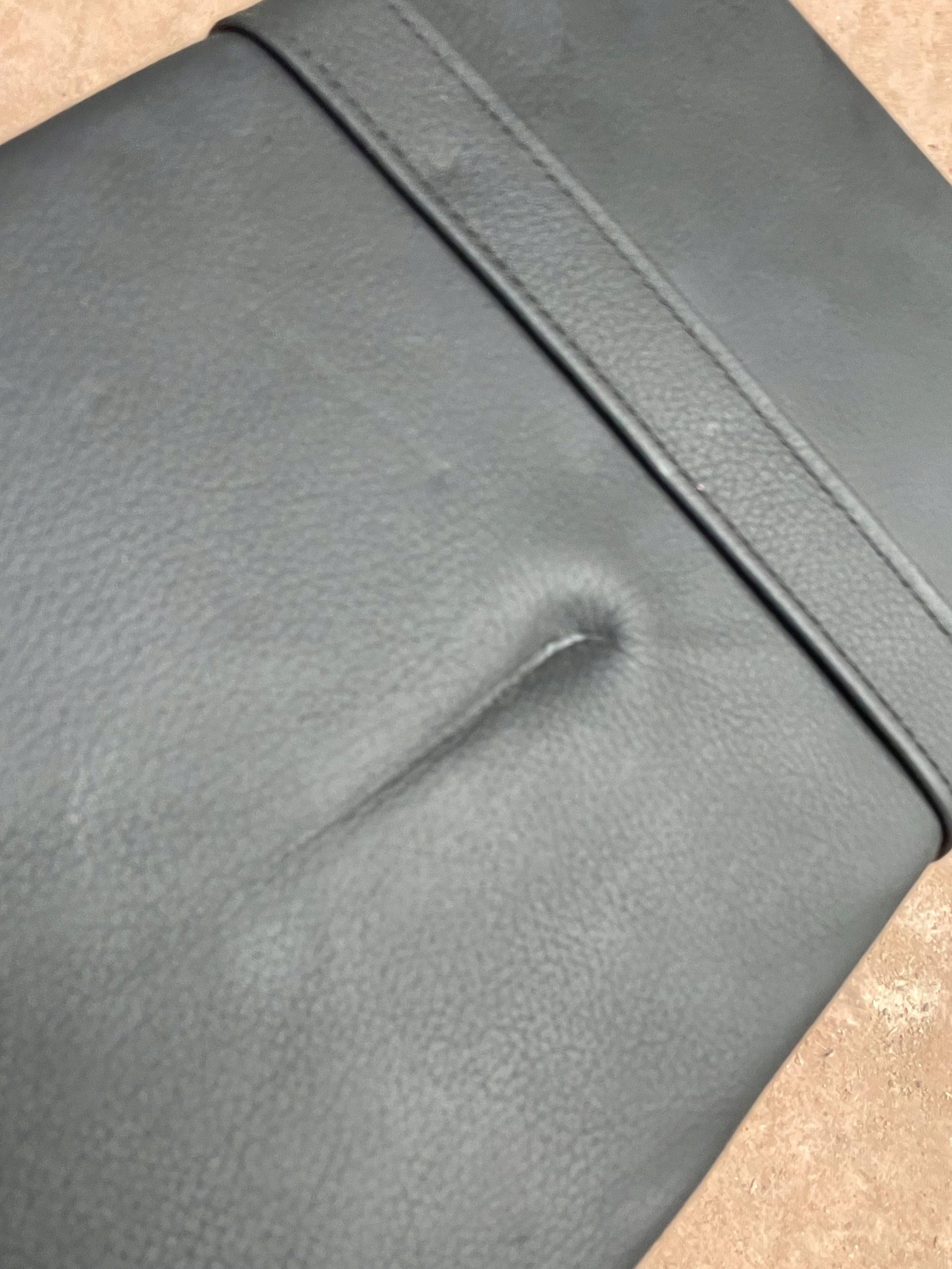 MERCEDES-BENZ GLC X253 C253 armrest rear 1300567 !J