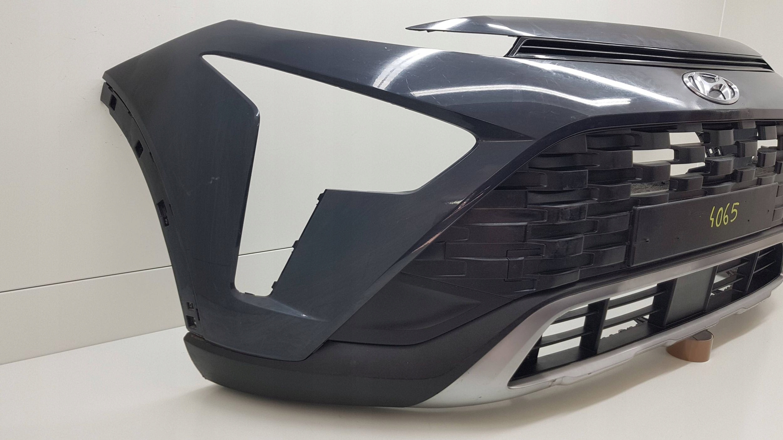 HYUNDAI BAYON 2021 - bumper front 86511-Q0AA0