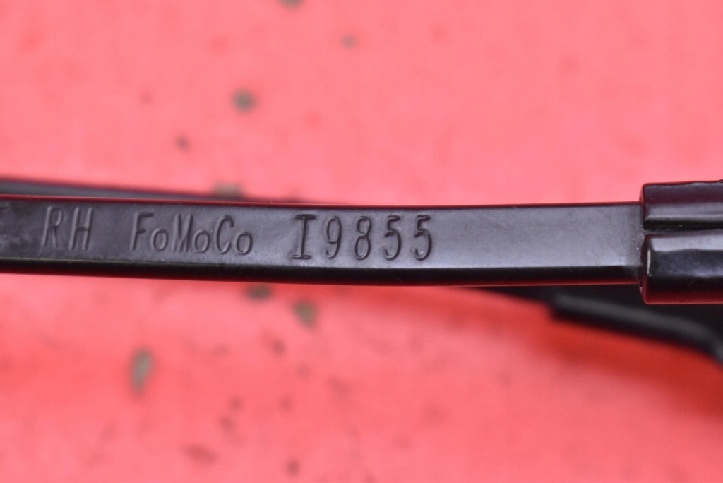 wiper arm front EU CJ54-17B589-AE FORD ESCAPE 3 III 16-20