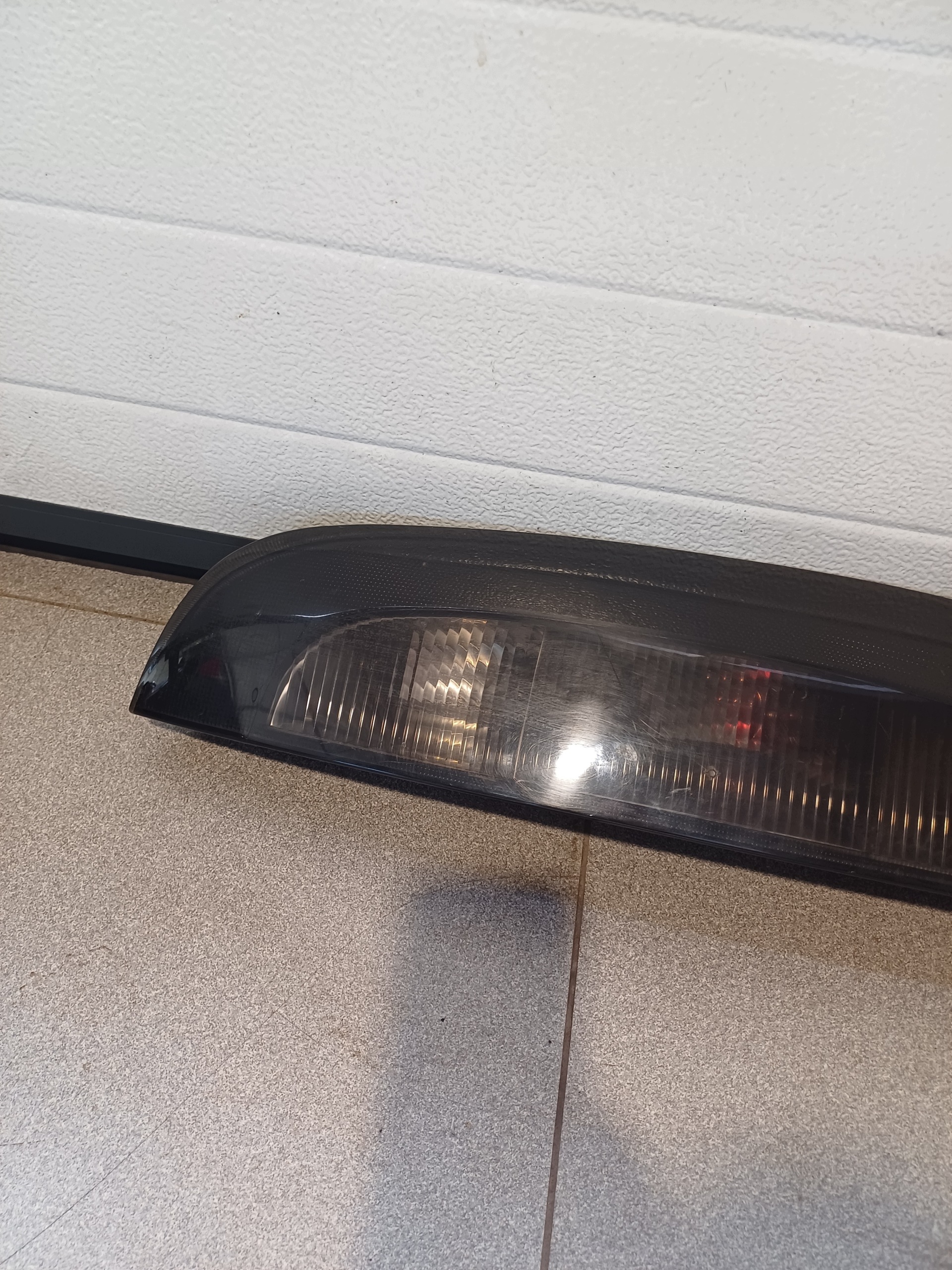 light left rear part rear OPEL CORSA C 3 door 24457235