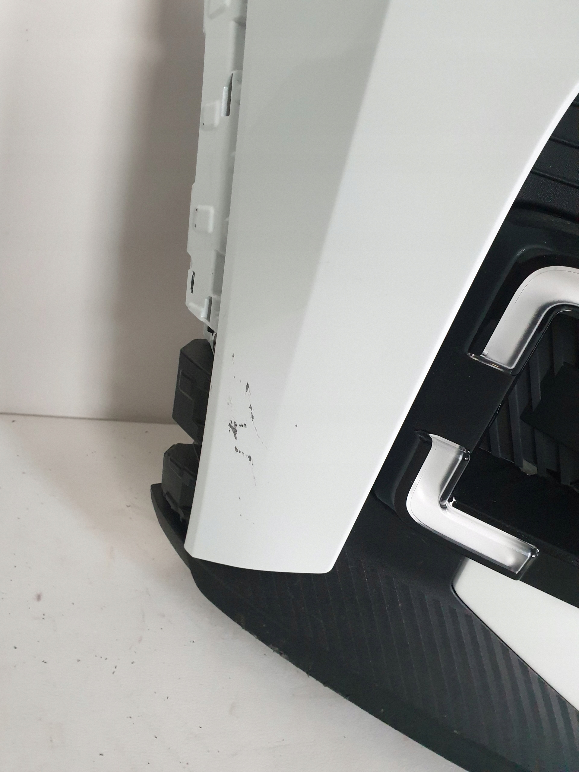 RENAULT 5 V E-TECH 24-> bumper front front RADAR LED cover 62010M626R