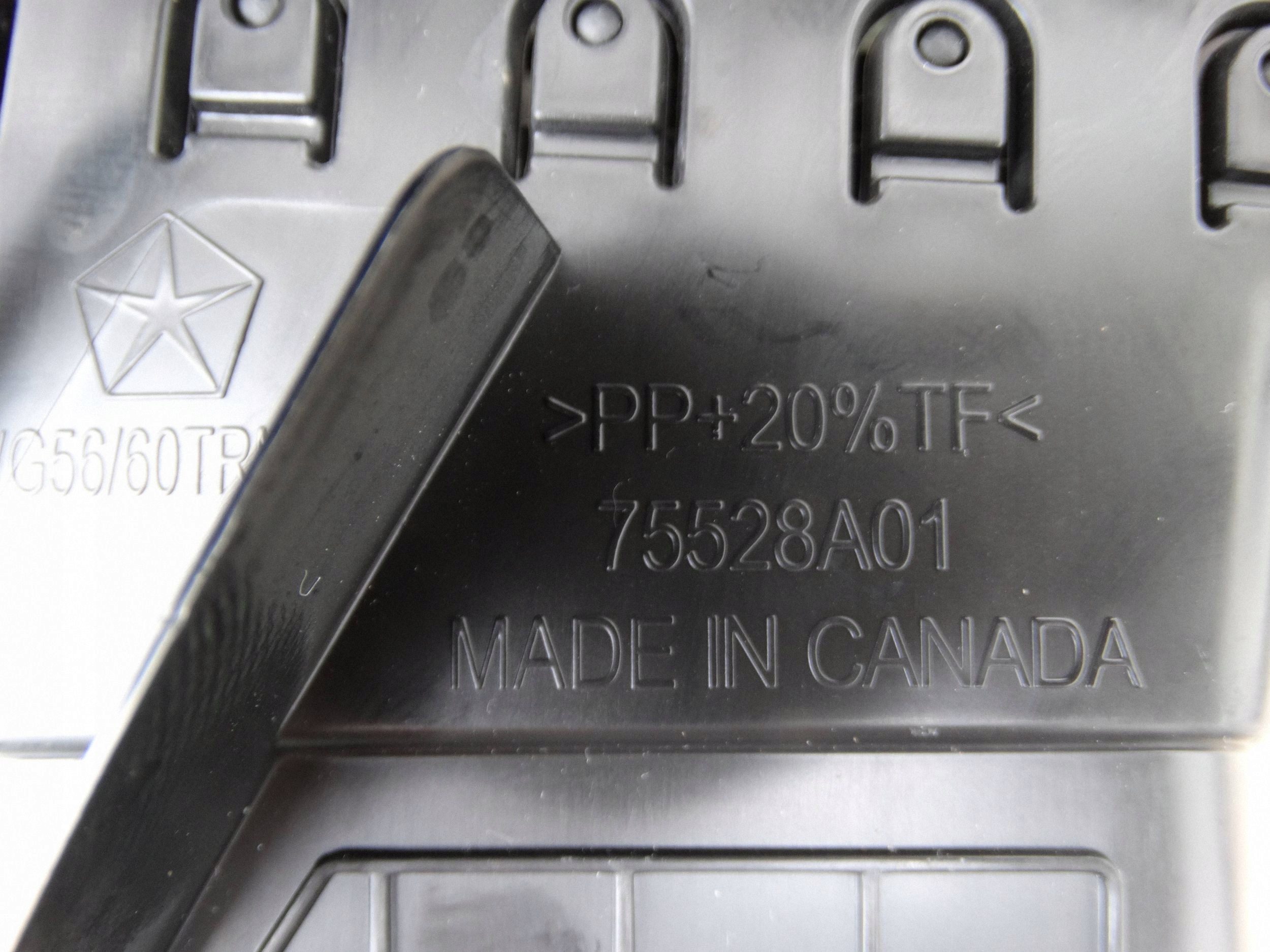grid air conditioning devices side of the dashboard front side right Jeep Cherokee V KL 75528A01