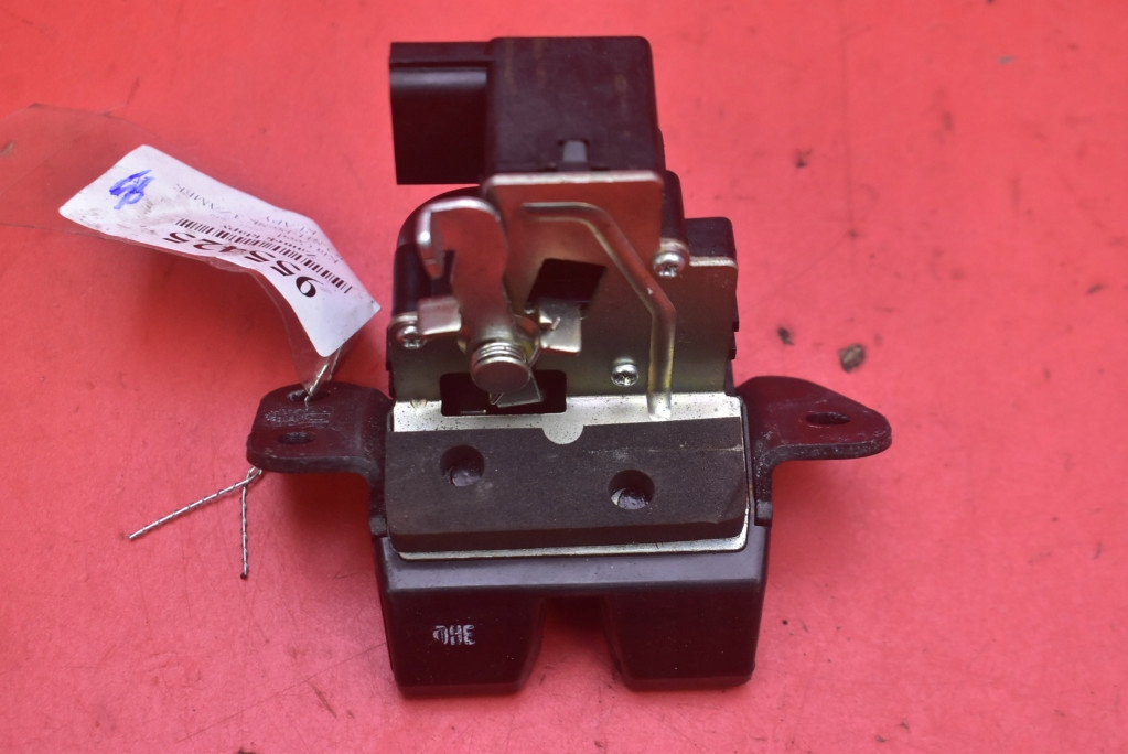 lock bonnet rear part boot KIA CEED 1 and 3D HB 07-10