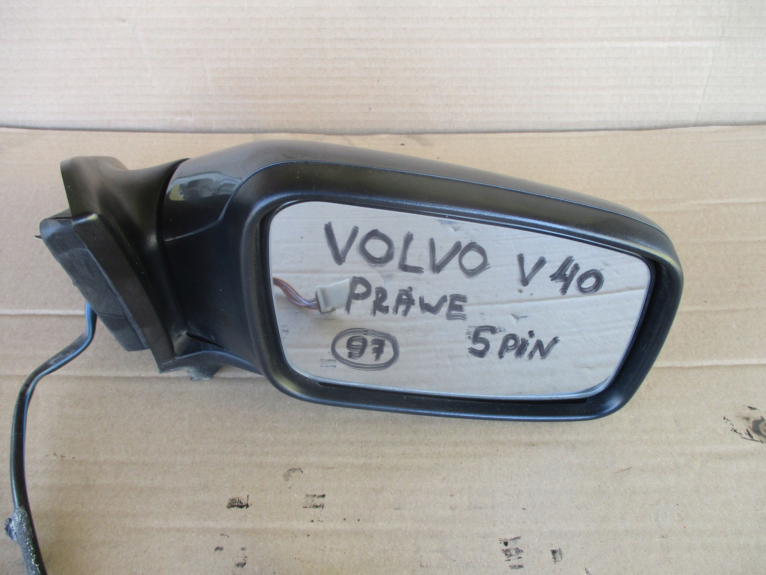 зеркало правое volvo V40 5 пин европа