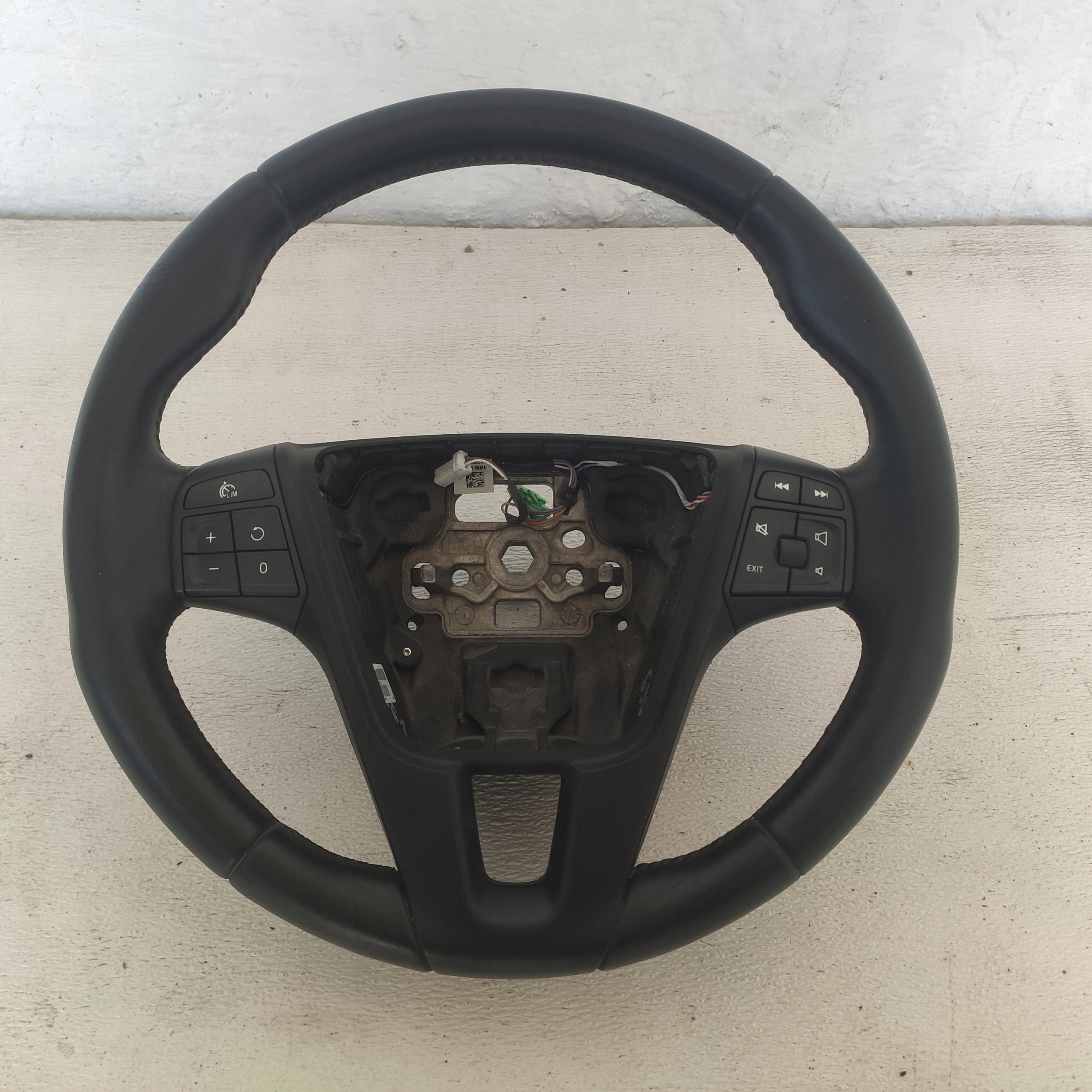 VOLVO V40 II V60 2013 lenkrad SKORZANA MULTIFUNKCJA