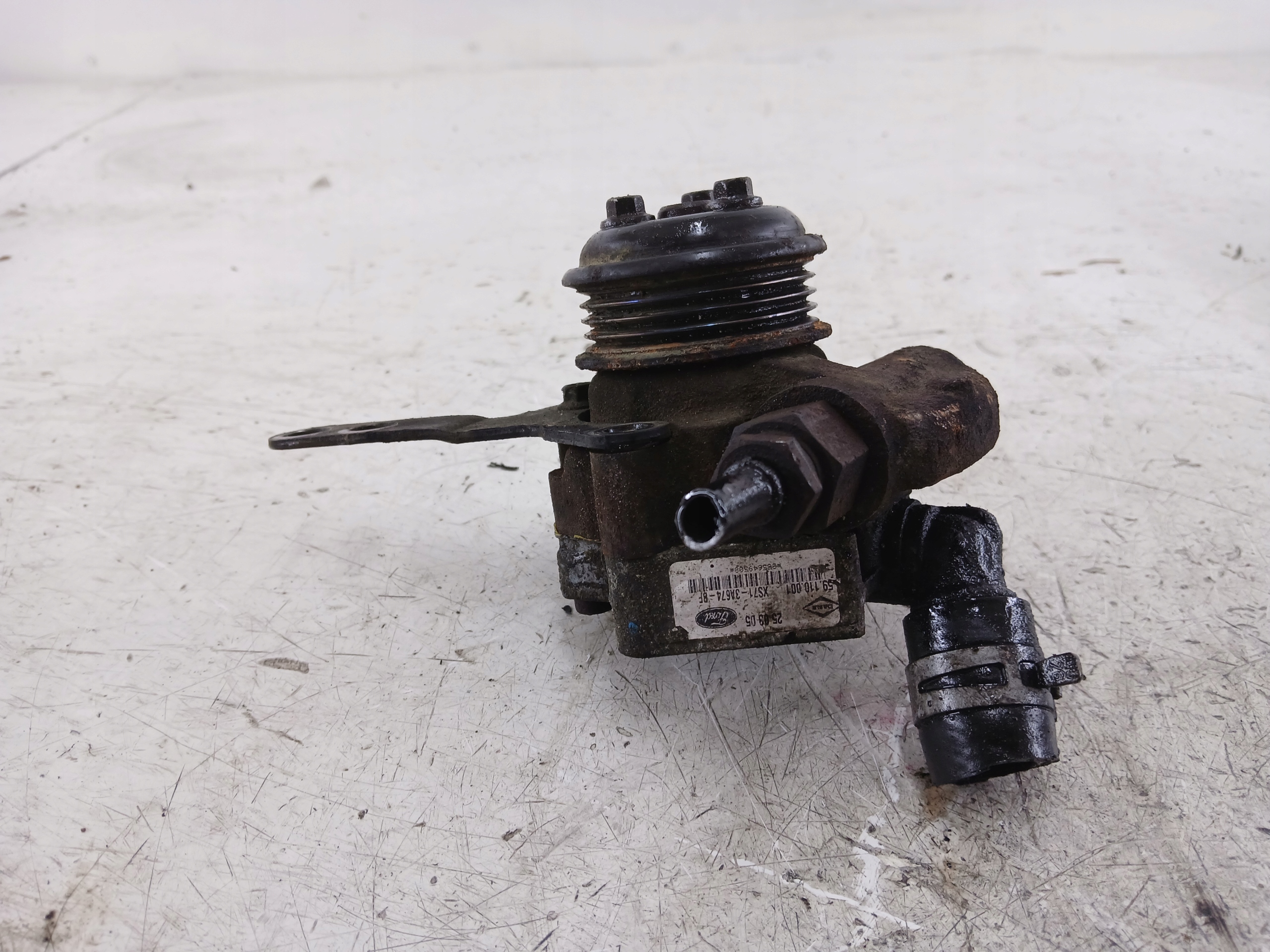FORD MONDEO MK3 2.0 TDCI Pompa servosterzo XS71-3A674-BF