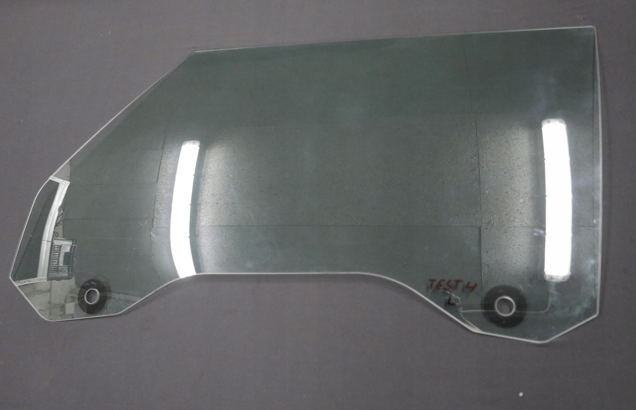 MINI F57 Бокове скло двері лівий передній