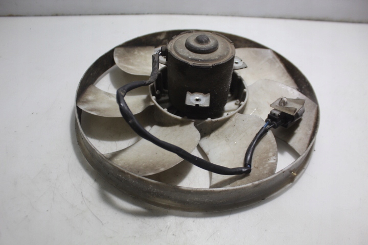 WENTYLATOR CHŁODNICY PEUGEOT 107 1.0 Stan opakowania zastępcze