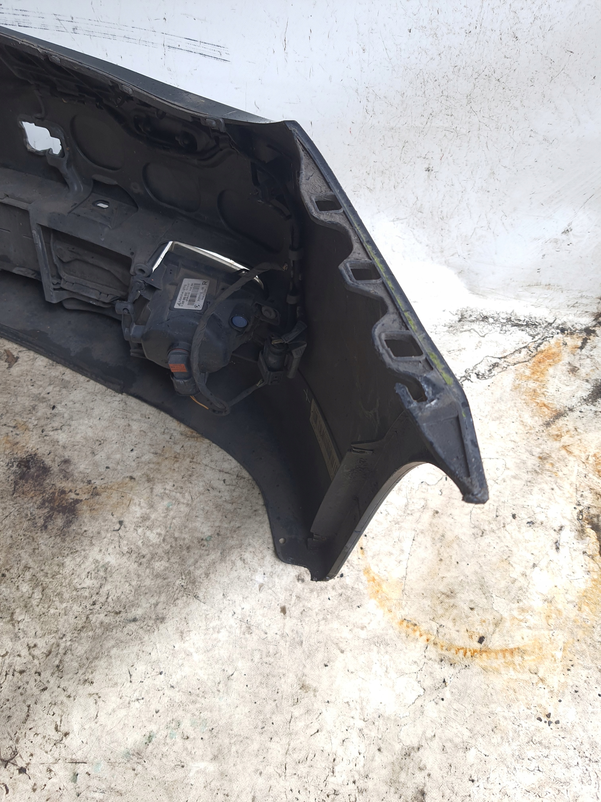 BMW 5 E60 E61 LCI 07-10 bumper + PDC