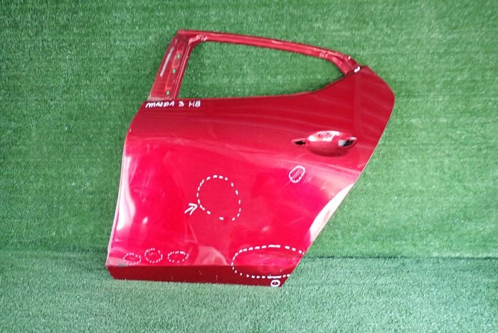 MAZDA 3 HB 19- door left rear. rear part