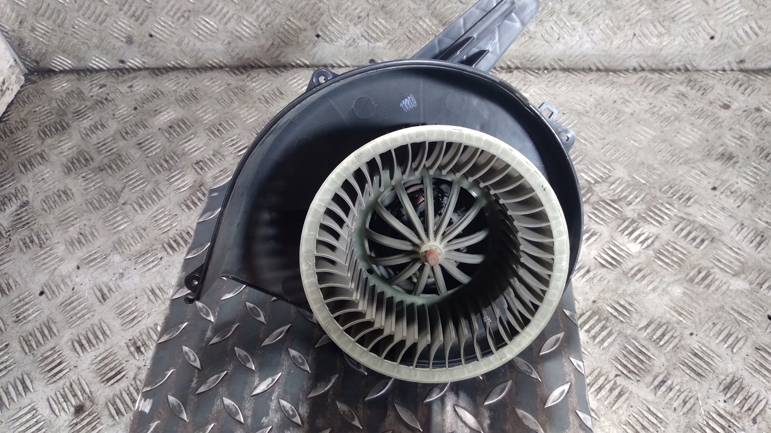 ventilátor klími SKODA FABIA 2 6Q1819015