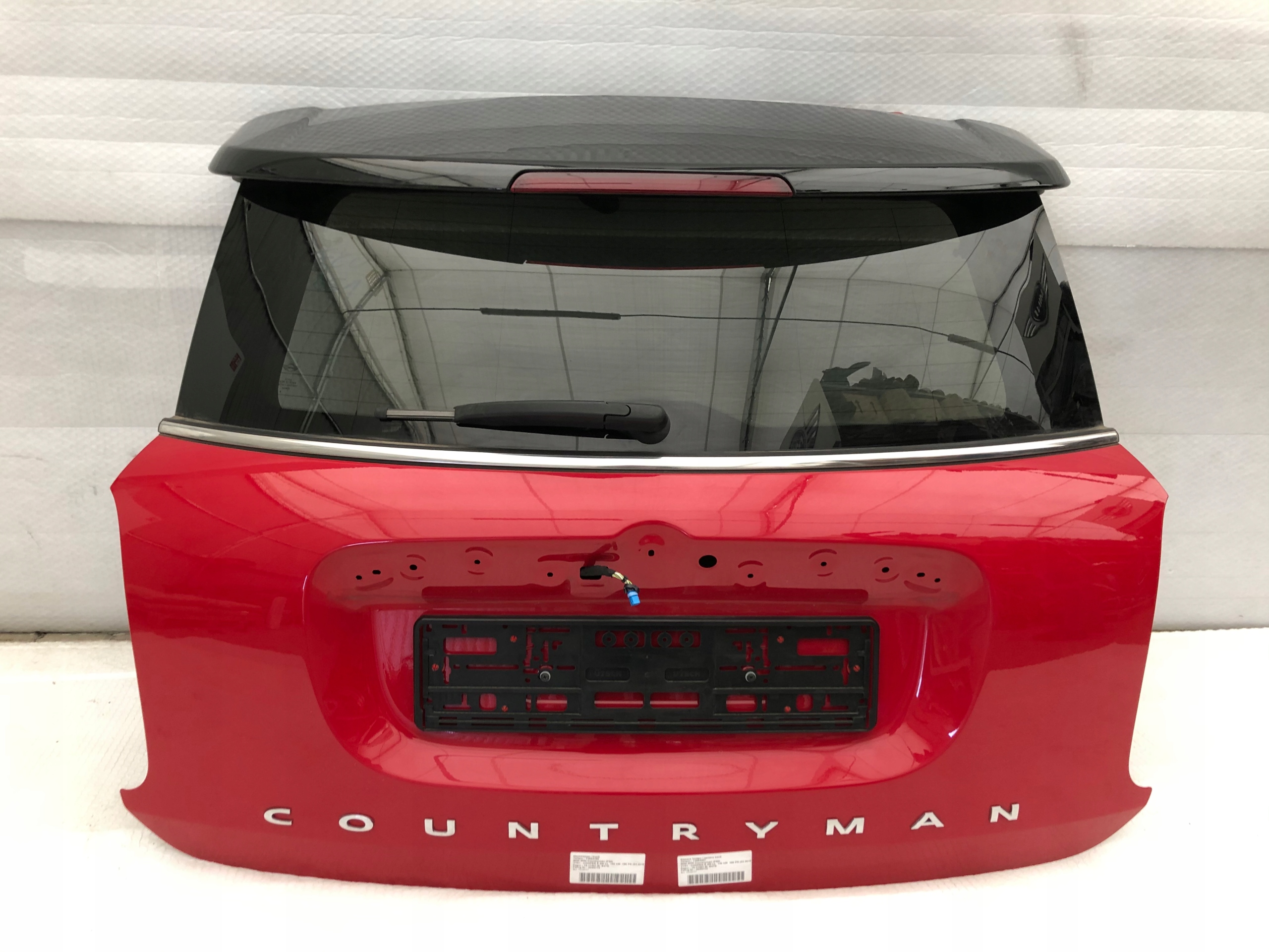 KLAPA BAGAŻNIKA MINI COUNTRYMAN F60 851