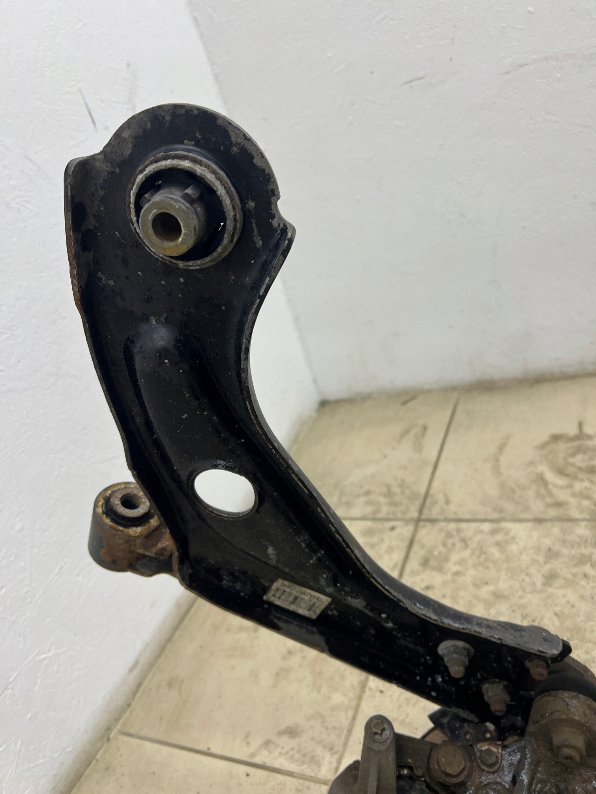 swing shock absorber arm left front - PEUGEOT 308 II T9 1.6 B-HDI