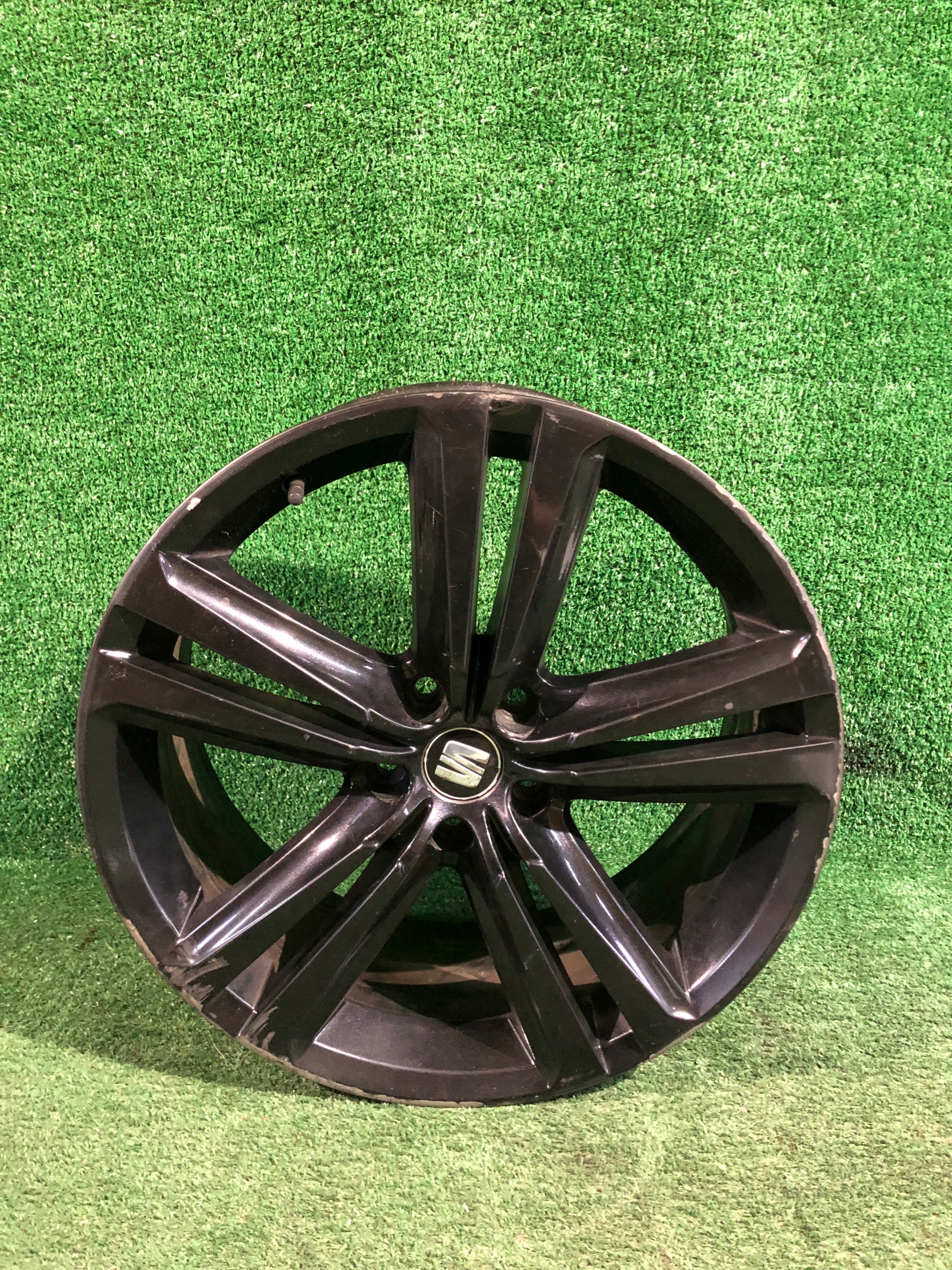disk SEAT LEON CUPRA 19” 8J ET50 NR.f035