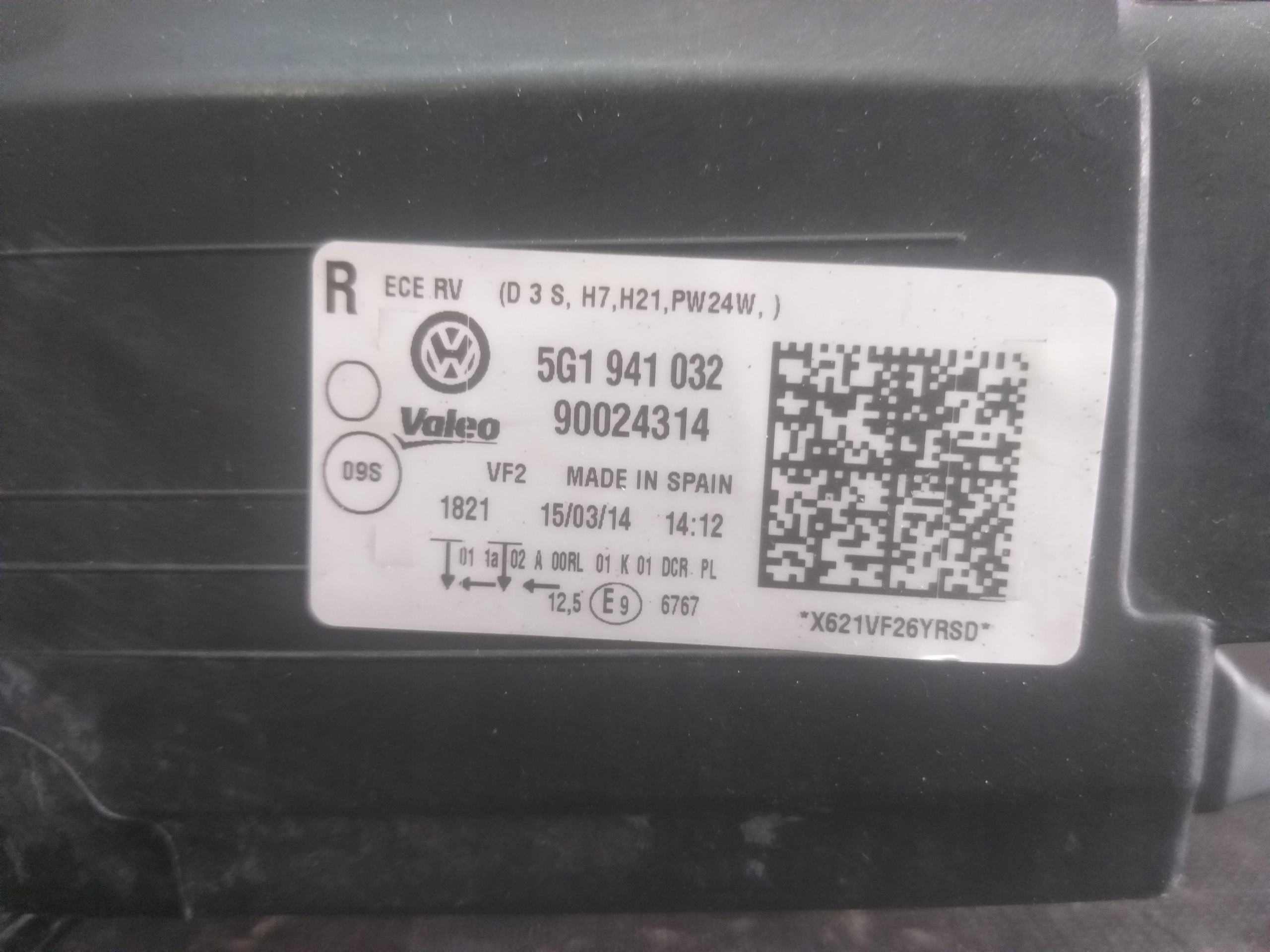 LAMPA PRZÓD PRAWA VW GOLF VII 7 XENON 5G1941032 Typ samochodu Samochody osobowe