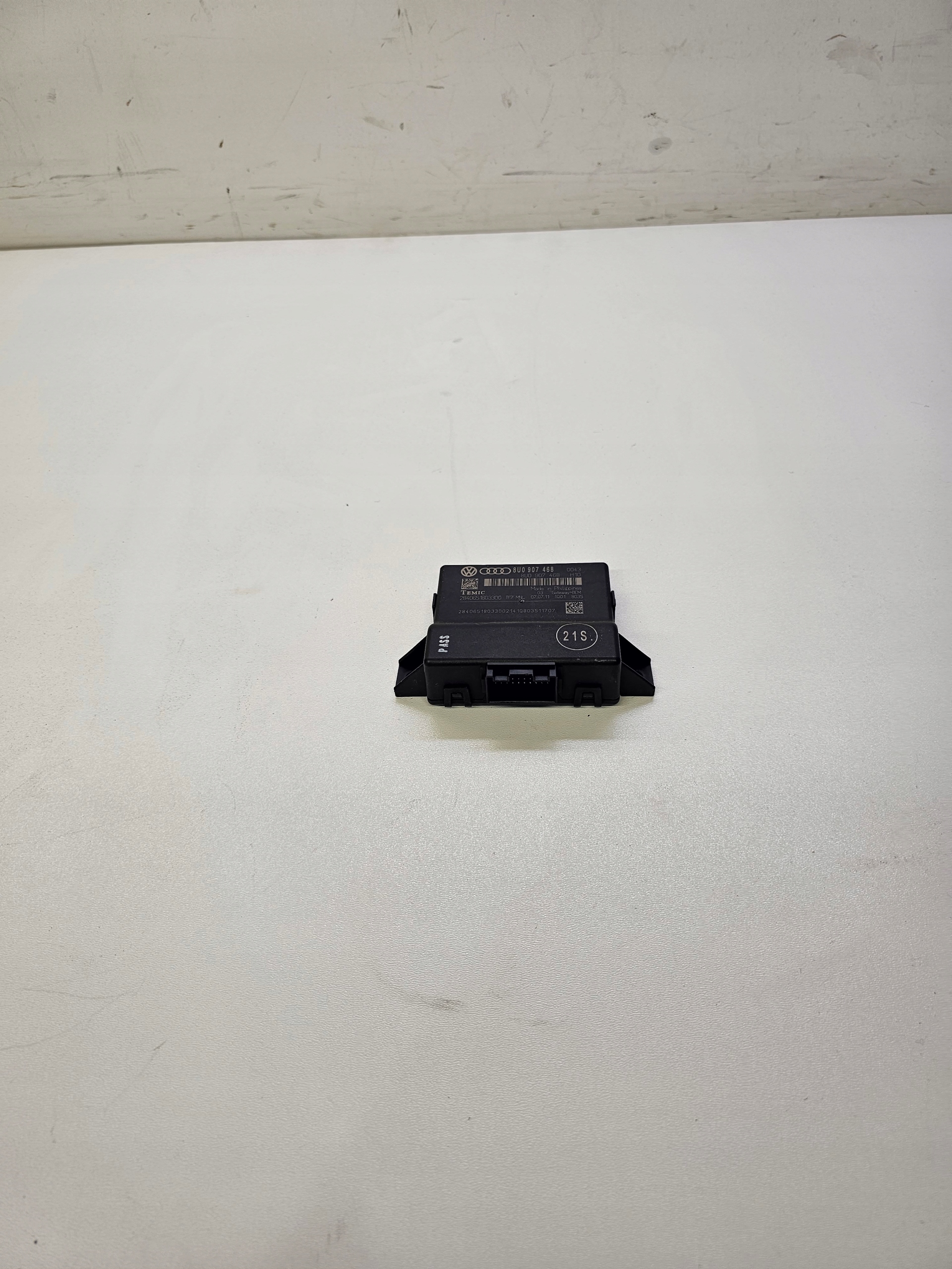 module control unit GATEWAY AUDI A1 Q3 8U 8U0907468