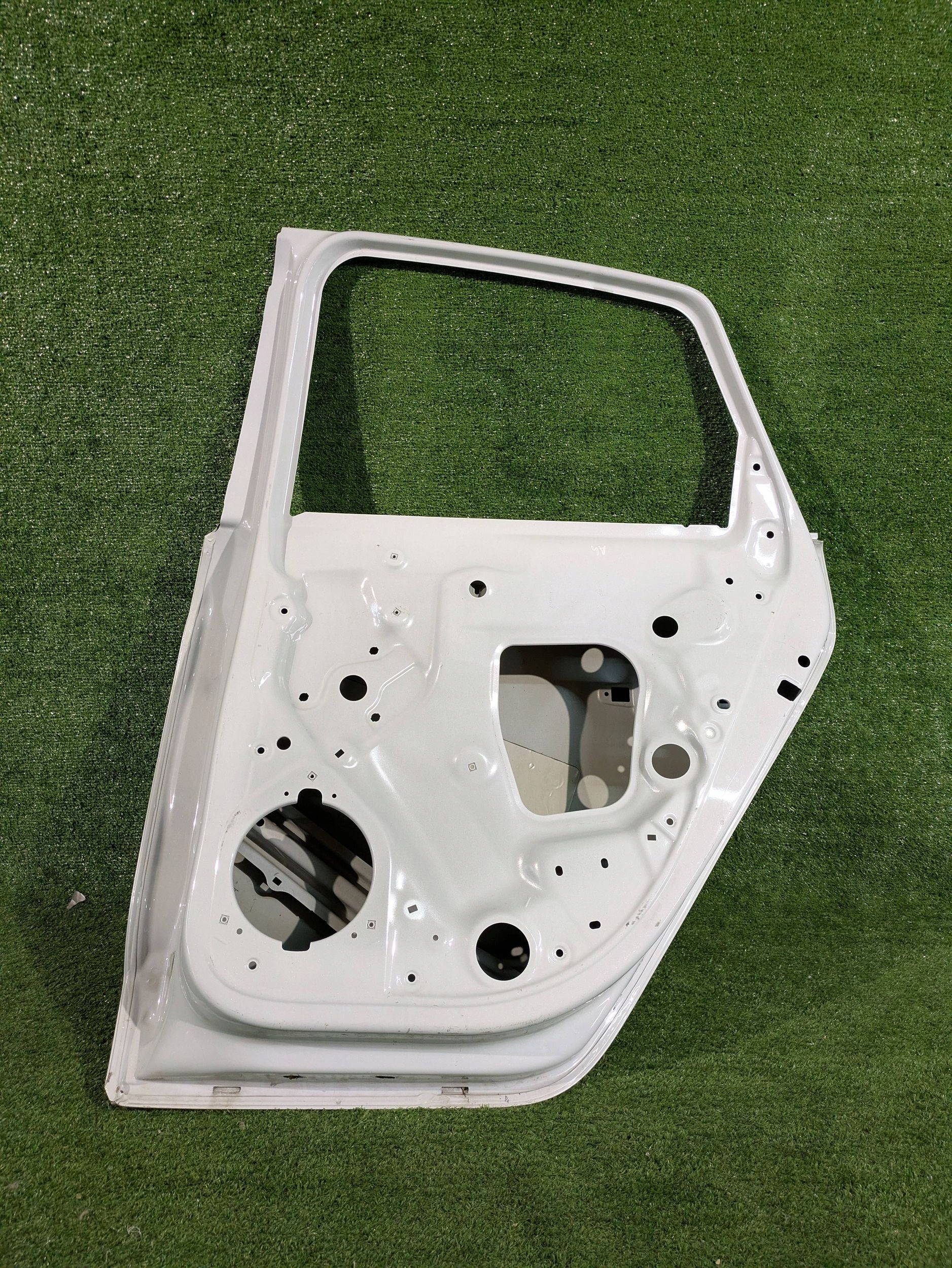 door rear. right right rear part AUDI A1 8X 10- NR.4257