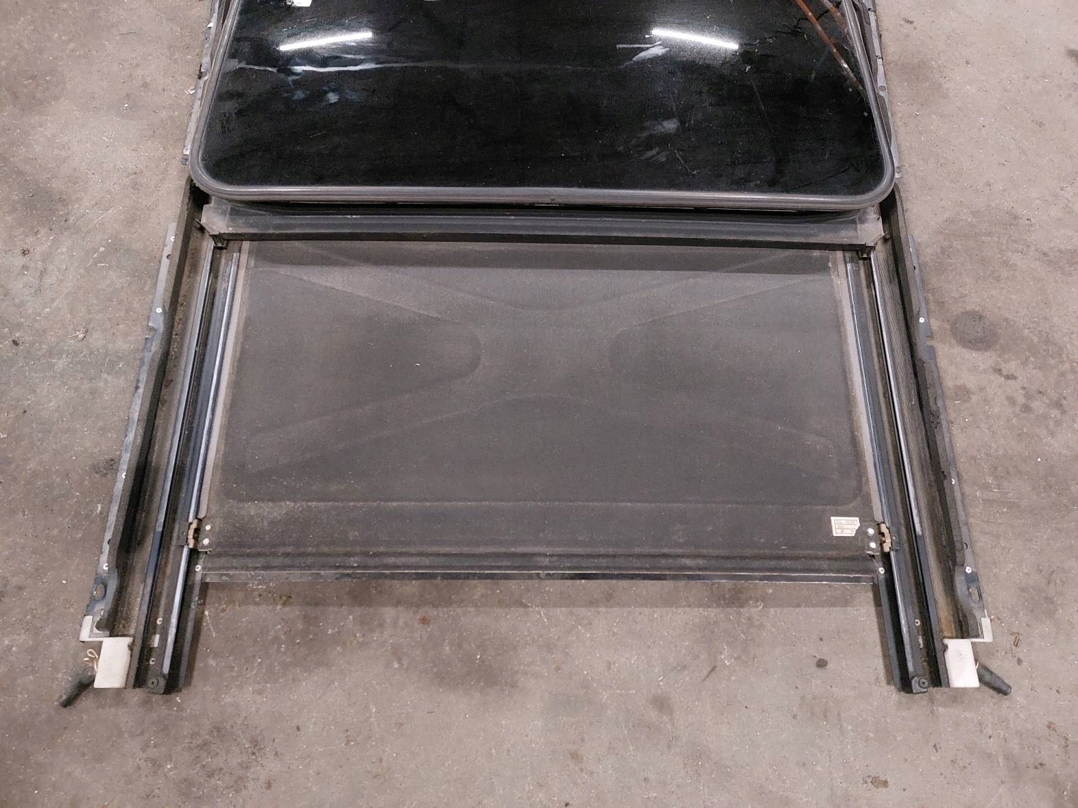 Schiebedach KIA SORENTO und KG10-08100