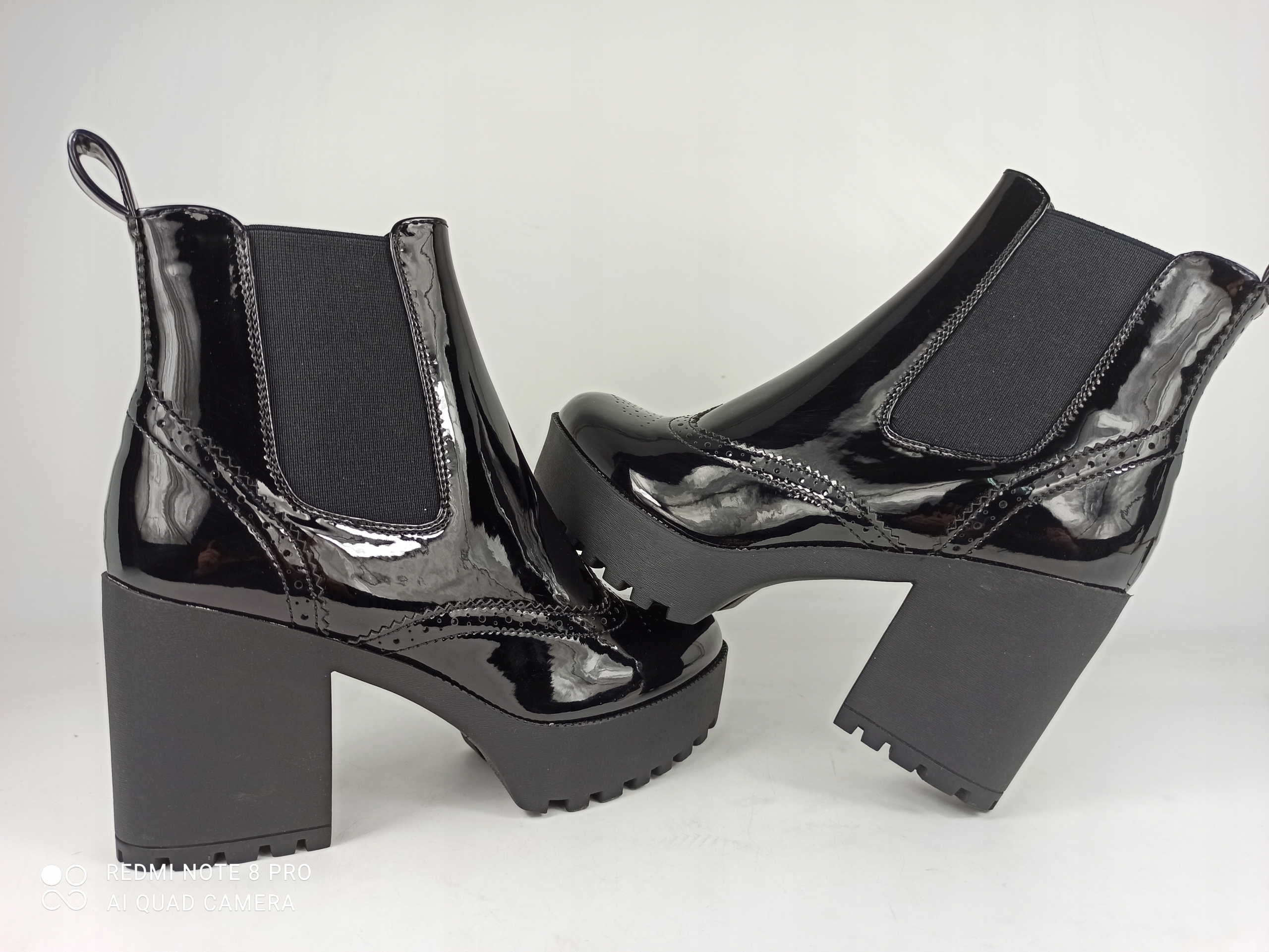 Even&Odd Botki na obcasie 39 Kolor czarny