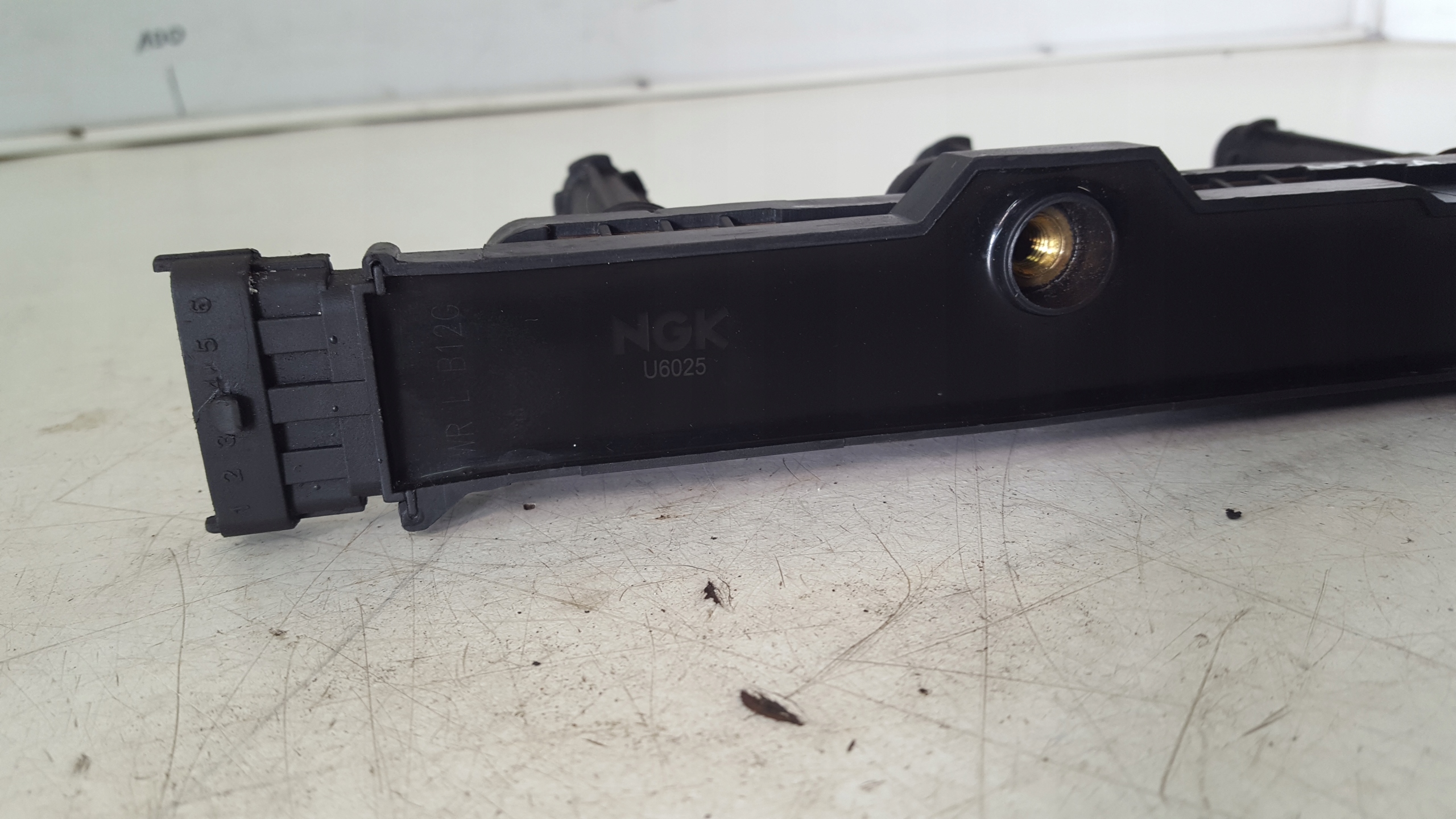 tekercs NGK U6025 Opel Astra G
