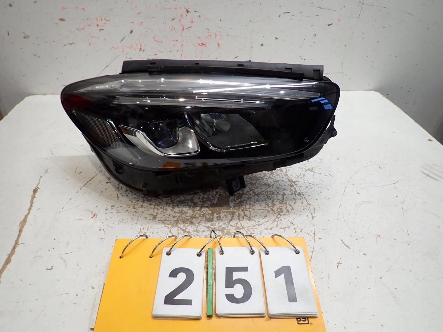light right MERCEDES B-KLASA W247 2018- FULL LED A2479062603