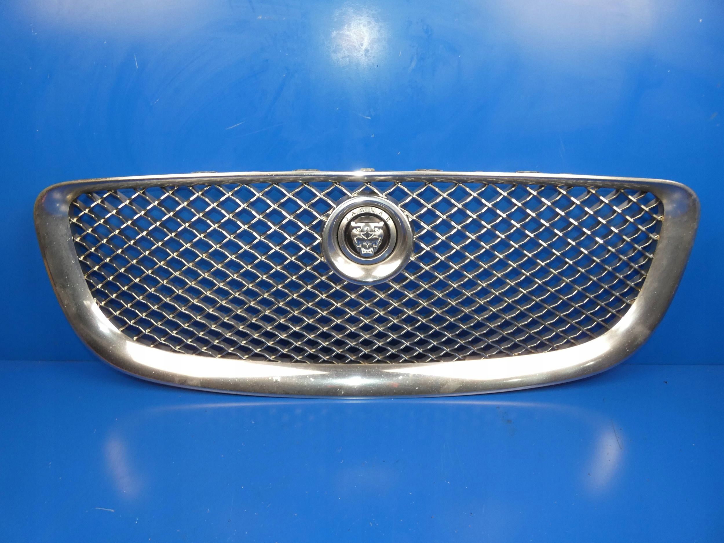 JAGUAR XJ X351 maska maska chladiče znak předek