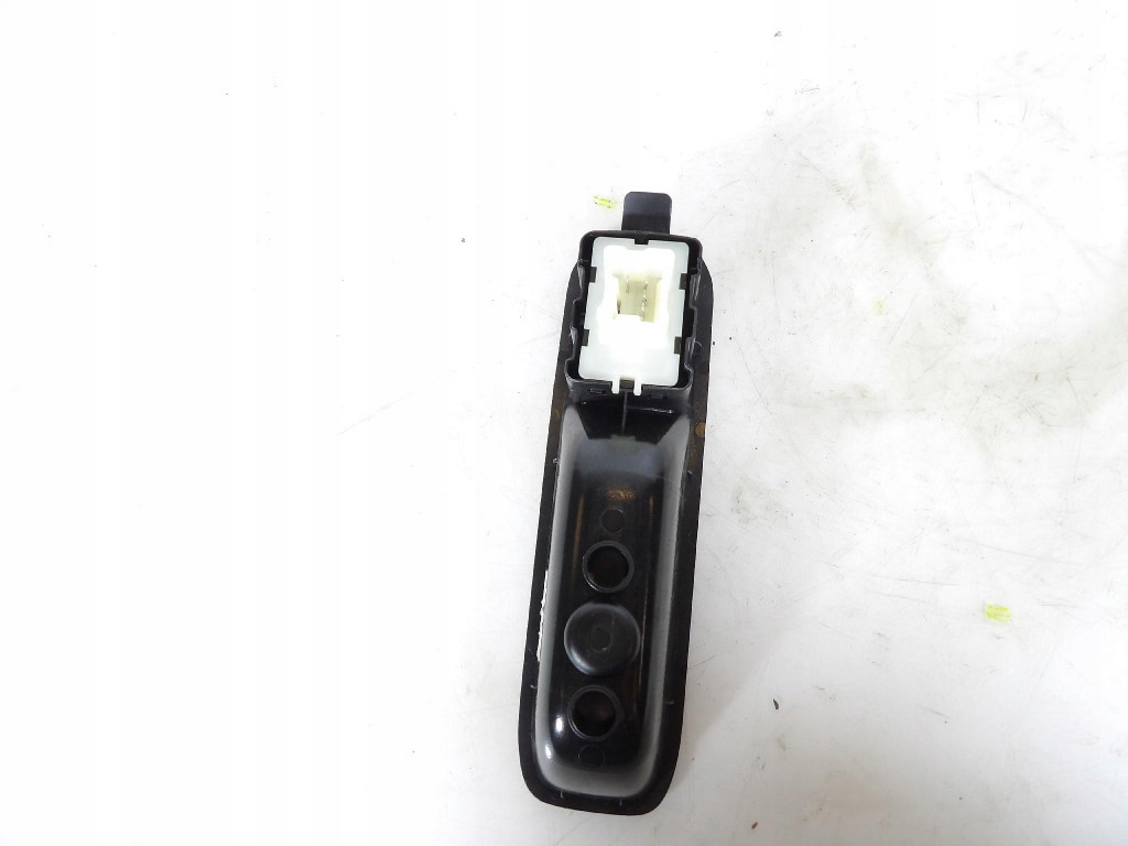 DACIA DUSTER II LIFT switch windows 829606755R
